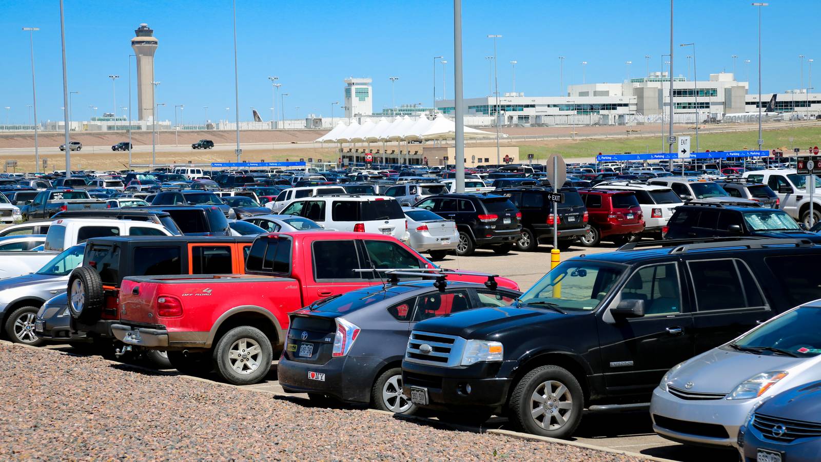 Top Tips For Airport Parking Ahead Of Your Summer Travels