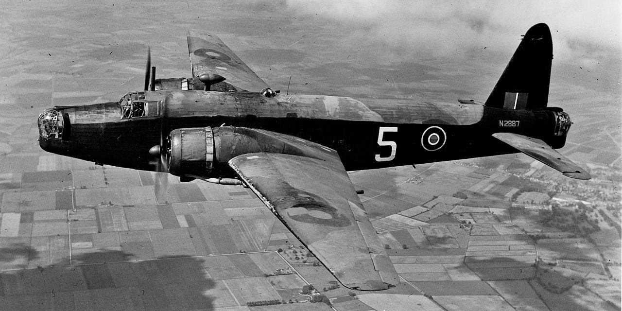 A Vickers Wellington Bomber In flight.