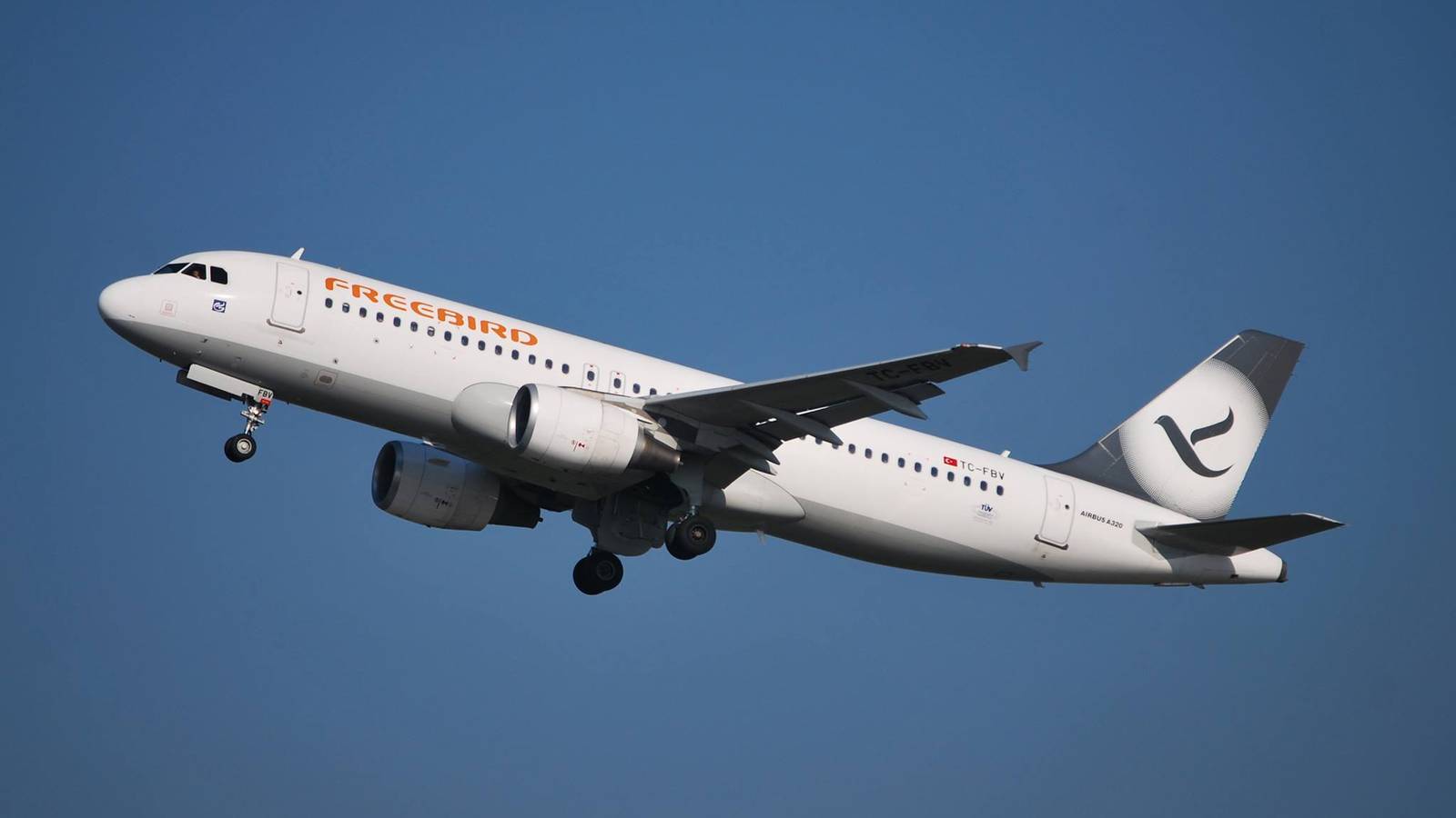 TUI Passengers Offloaded As Airbus A320 Too Heavy To Take Off