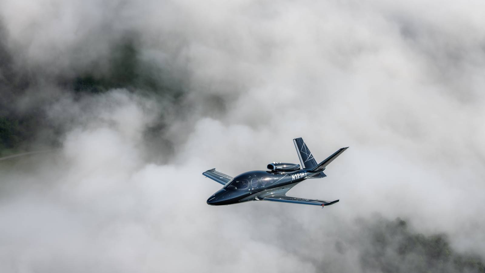 Do Private Jets Have Parachutes?