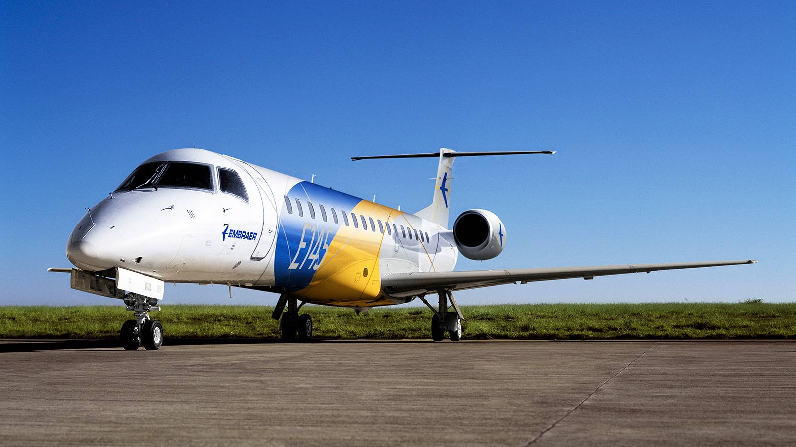 United Nigeria Airlines ERJ145 Involved In Runway Excursion In Lagos