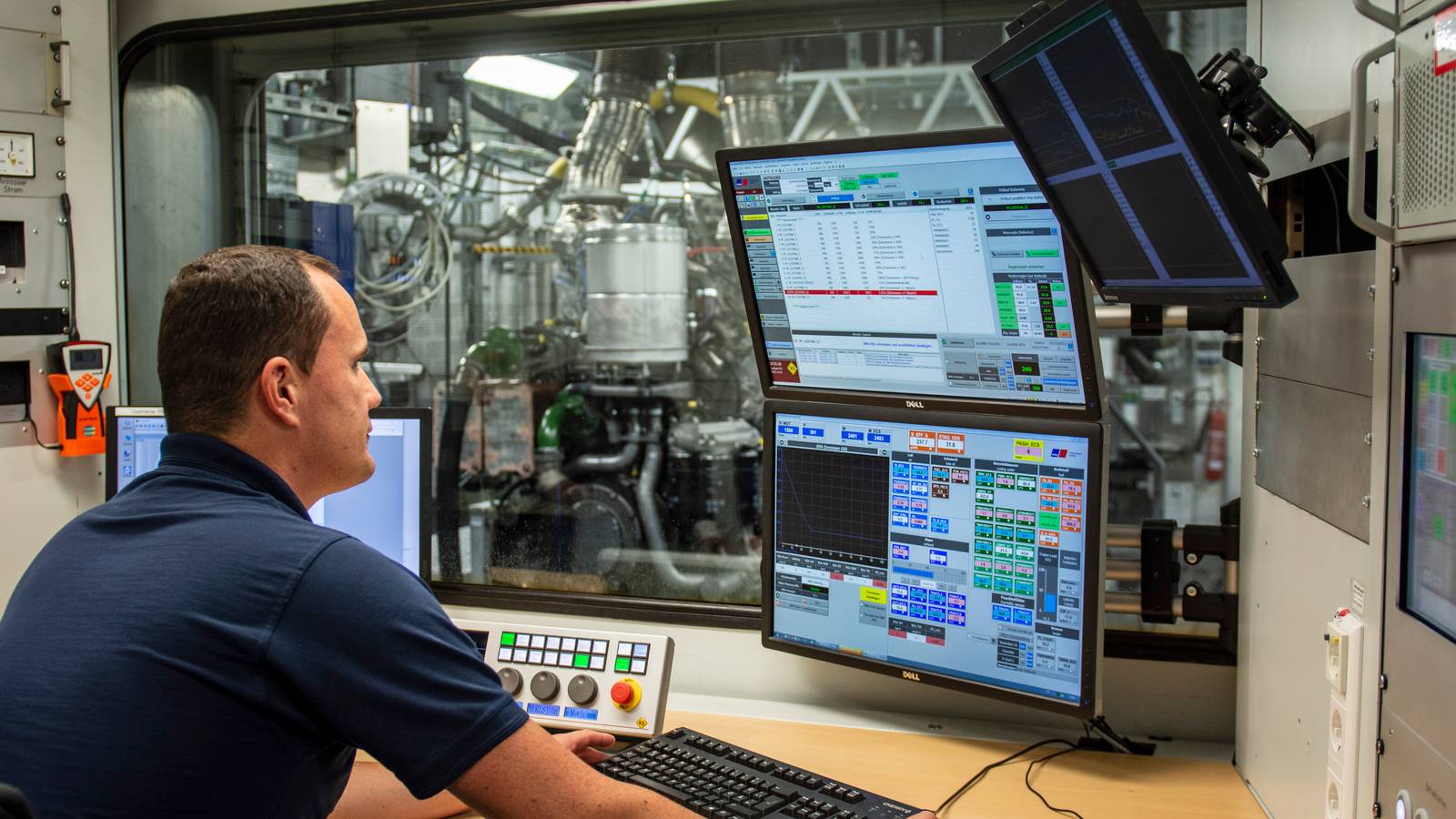 Rolls-Royce Plans Tests On Small Gas Turbine For Hybrid Electric Flight