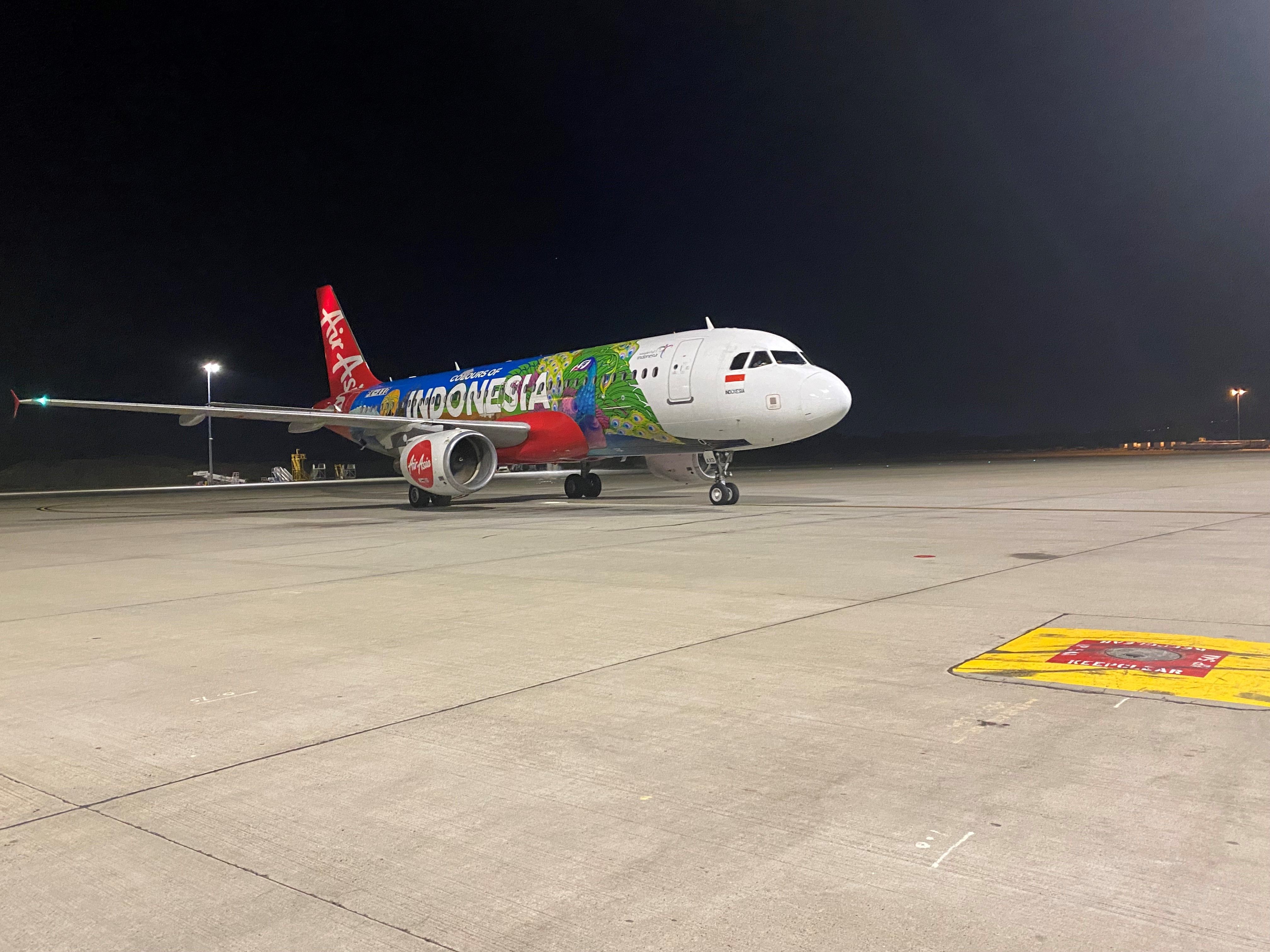 AirAsia Indonesia Airbus A320 Opens Jakarta-Perth Route
