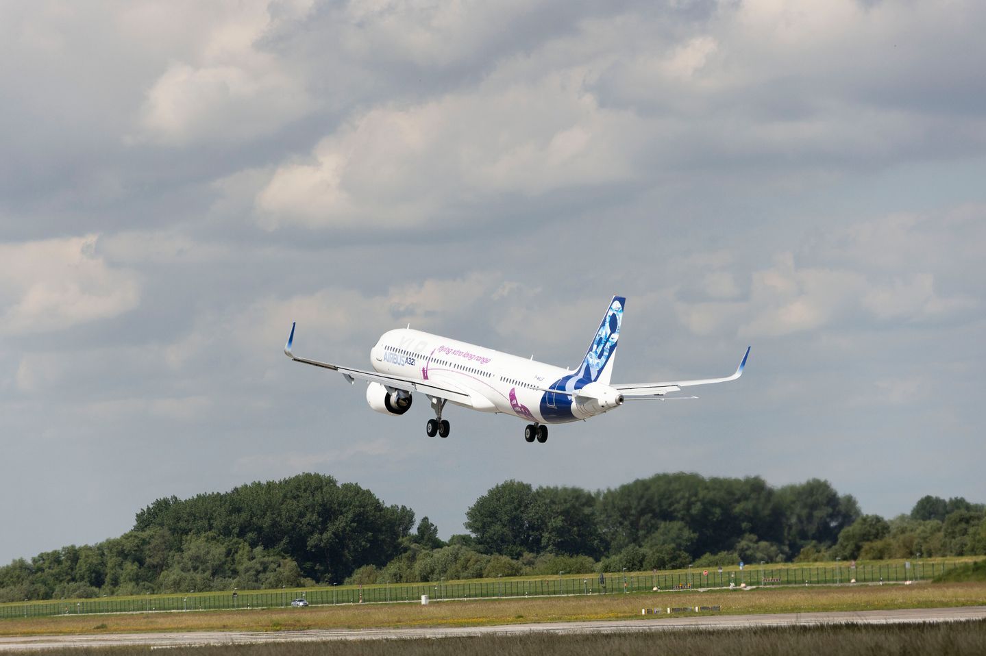 Airbus A321neo vs A321LR vs A321XLR - Which Is Best?