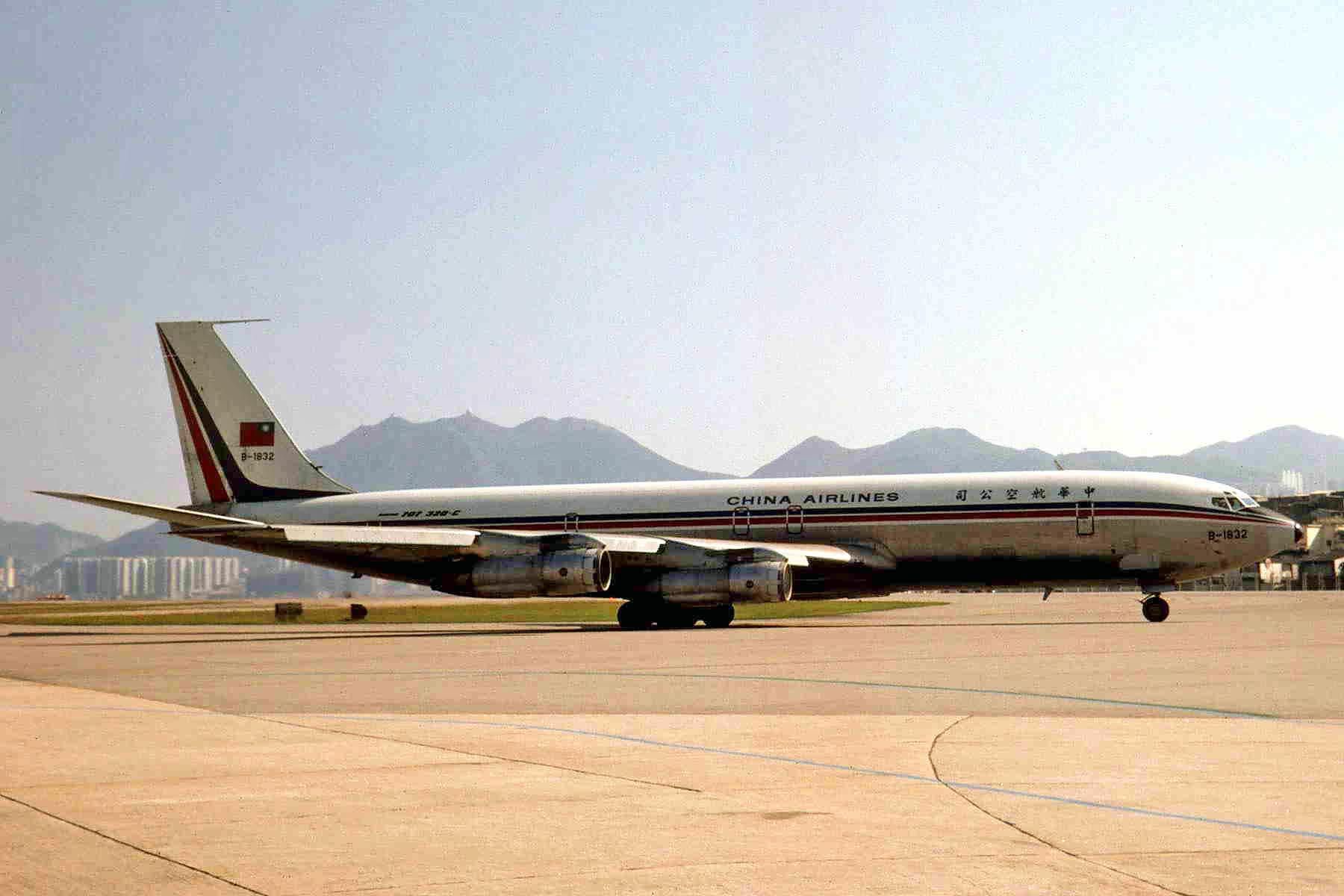 A China Airlines Boeing 707 at Hong Kong Airport.