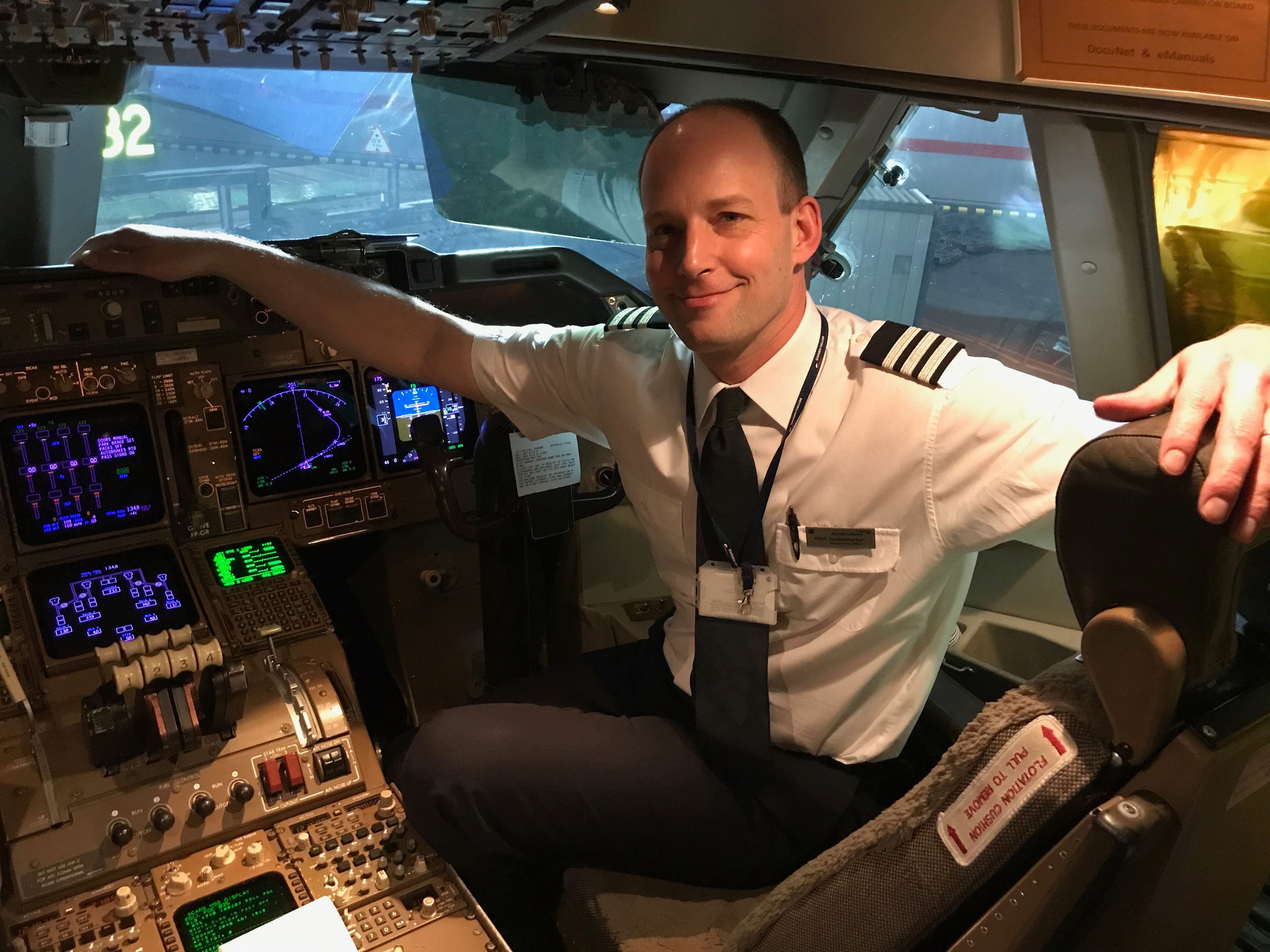 "Imagine a City": Author & Pilot Mark Vanhoenacker On His New Book & A Pilot's Life
