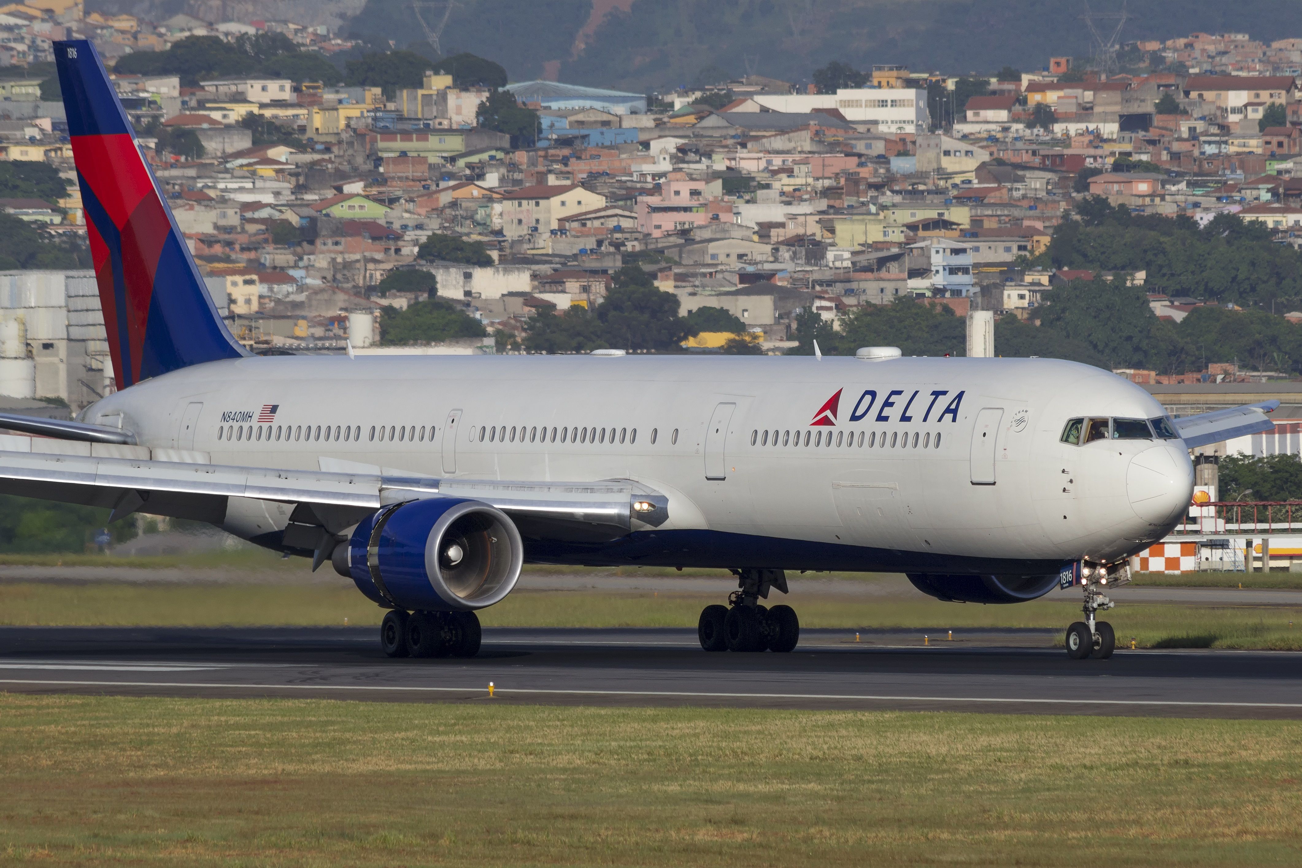 TWICE エアライン AIR LINES Gemini Jets Delta Air Lines A330-300 N829NW GJDAL2106 1:400