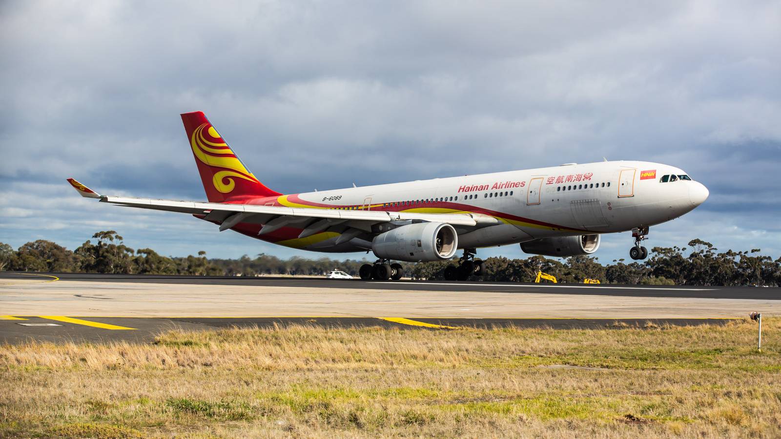 Hainan Airlines Back At Melbourne Airport As China Rebounds