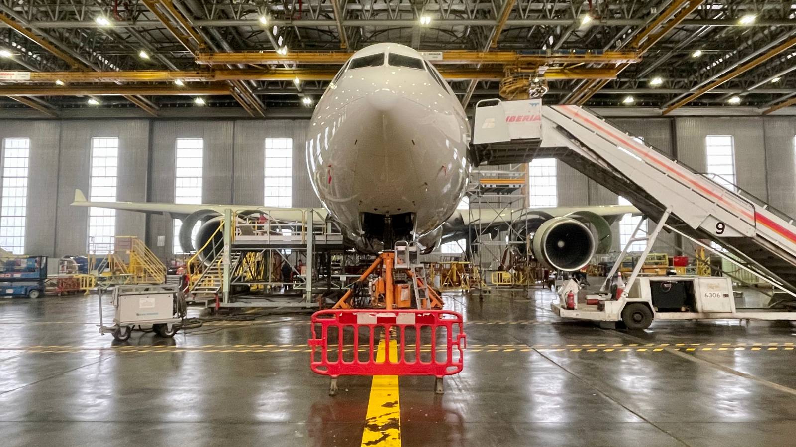 Photo Tour: Inside Iberia's Madrid Maintenance Facility