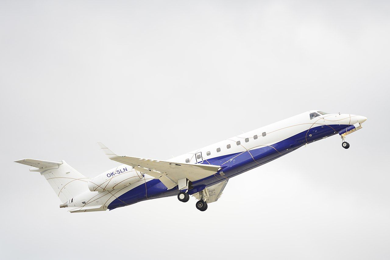 How Do Private Jets Fare When Faced With Turbulence?