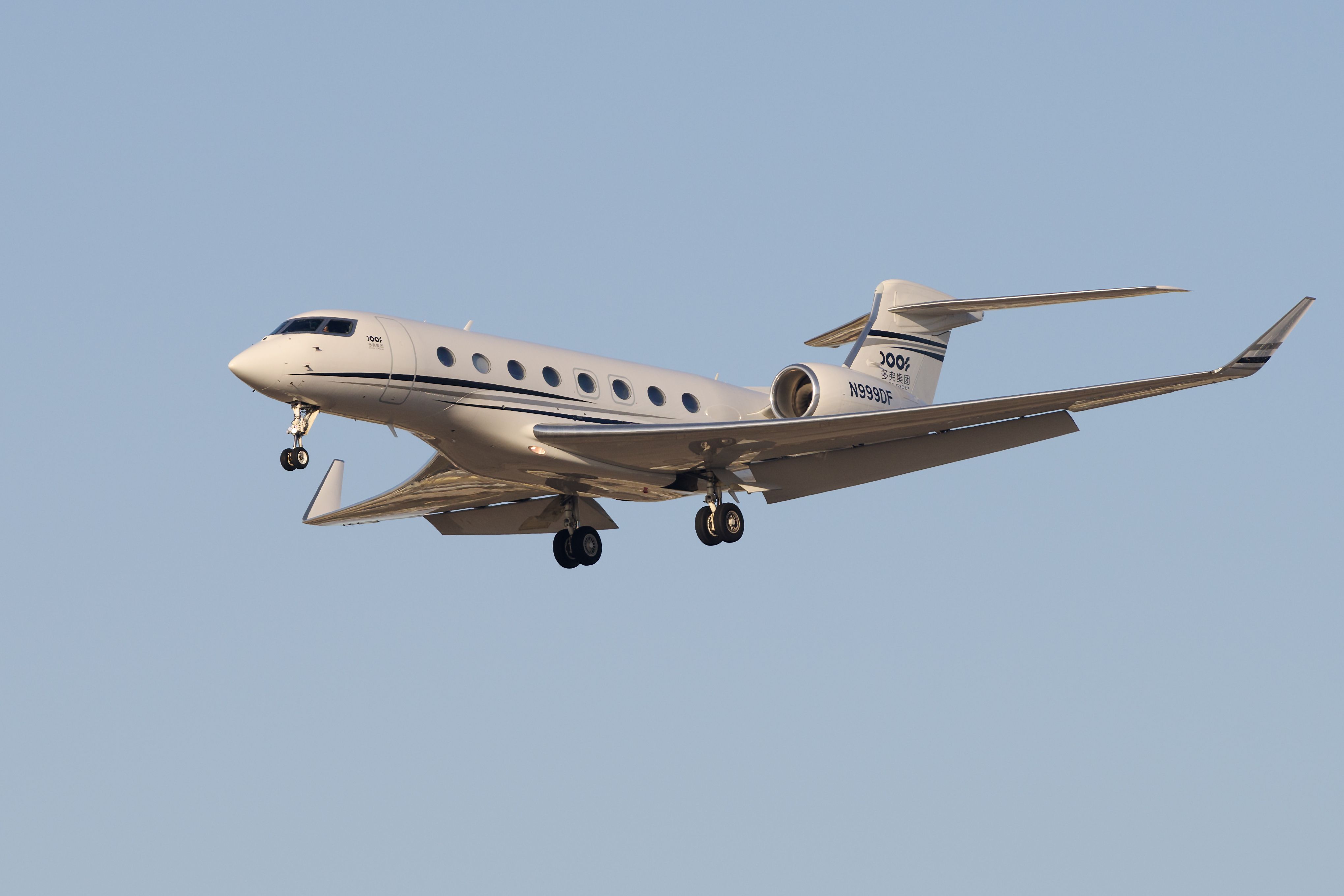 How To Book Empty Seats On Private Jets Cheaply