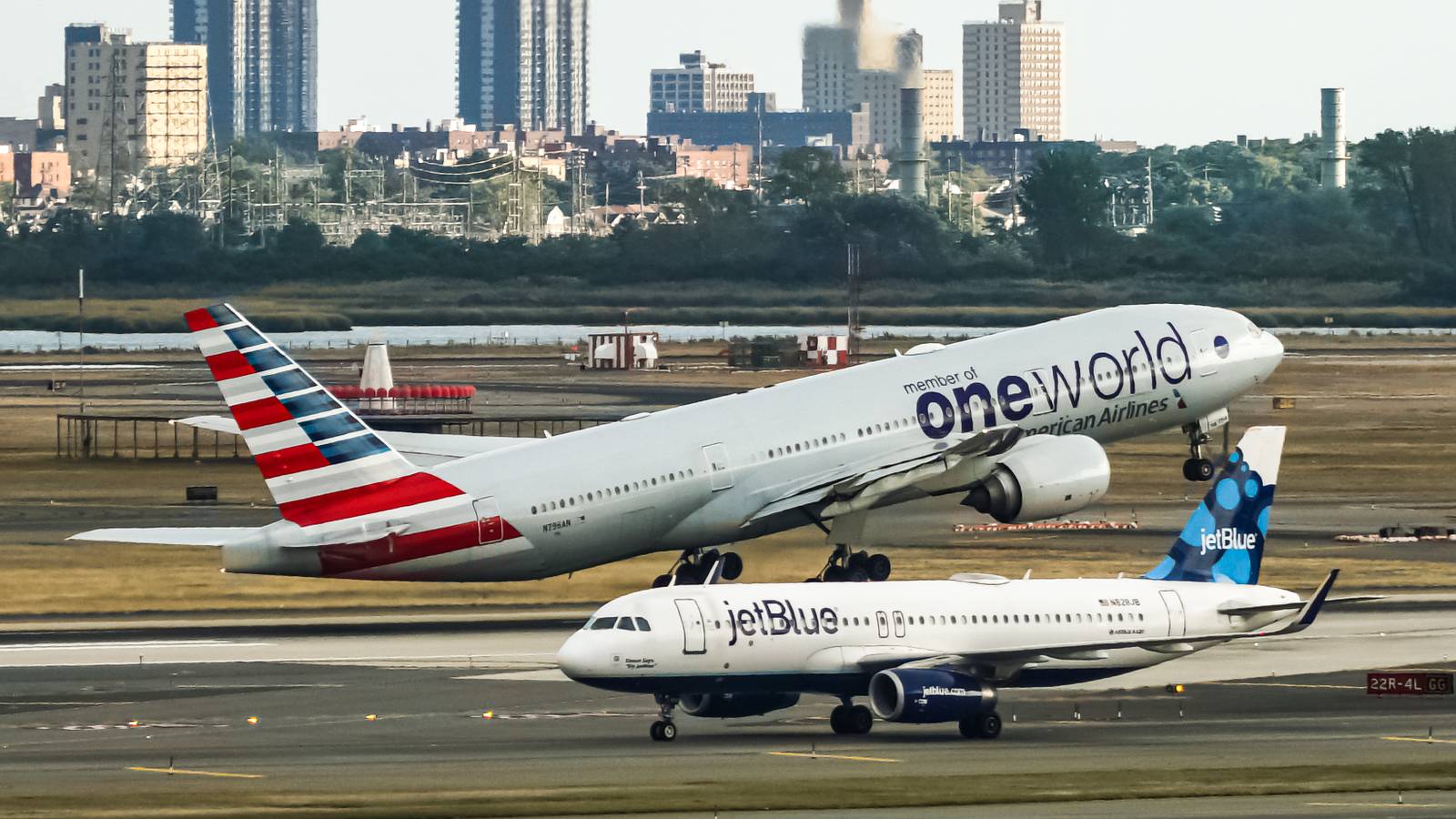 American Airlines & JetBlue Look To Maintain Connections Despite Antitrust Decision
