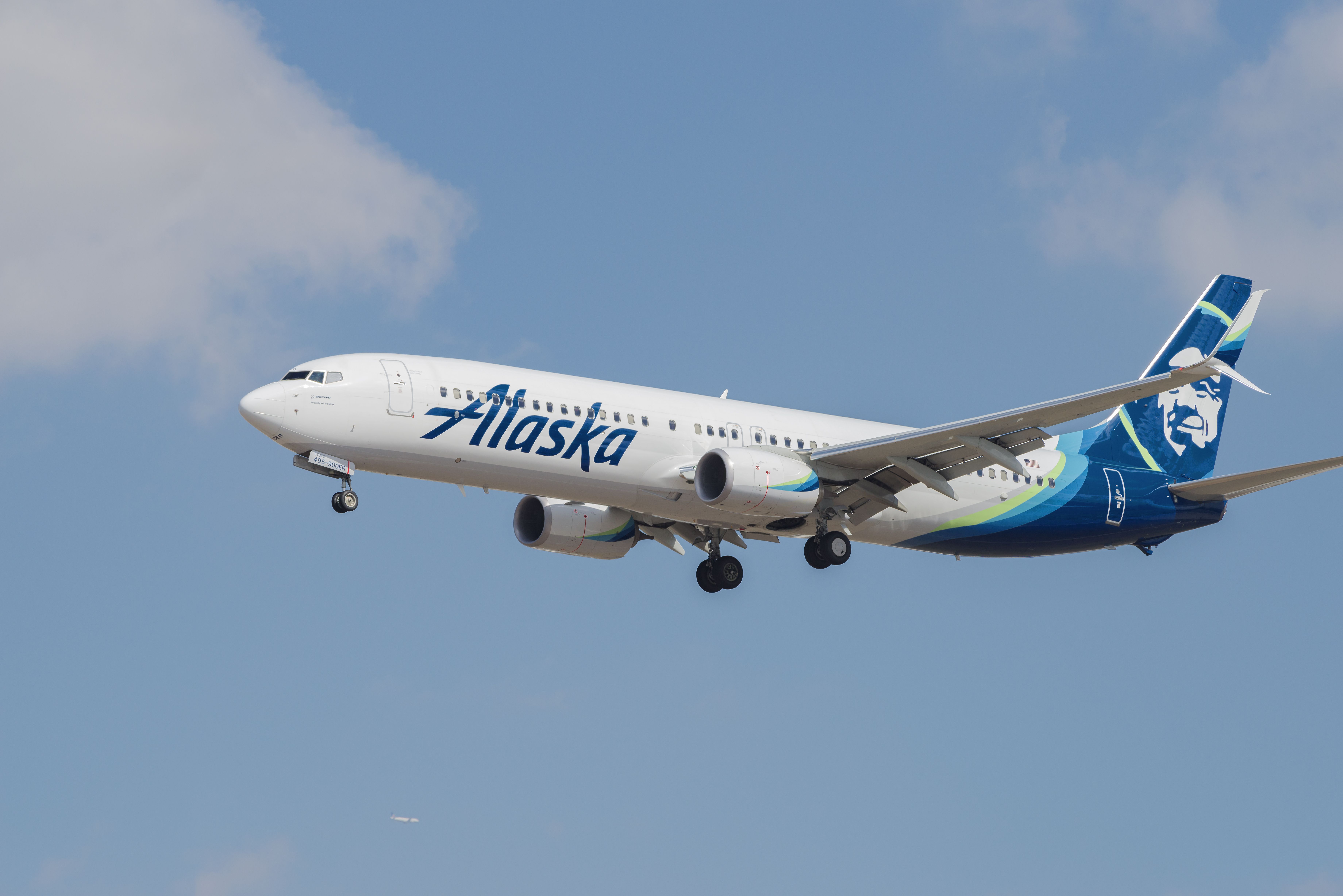 Alaska Airlines To Launch Flights From Paine Field To Honolulu