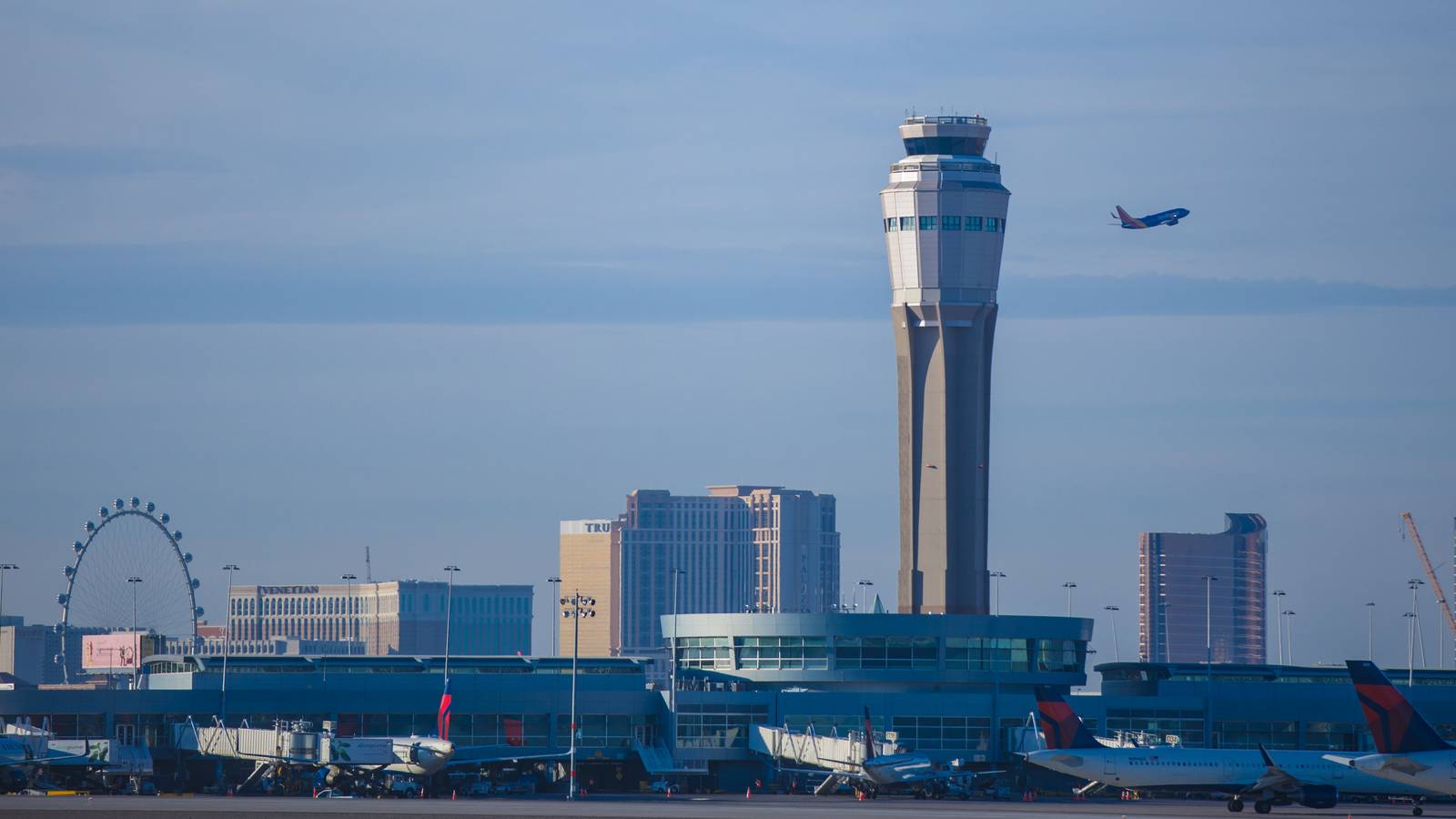 Ten Busiest American Airports In June