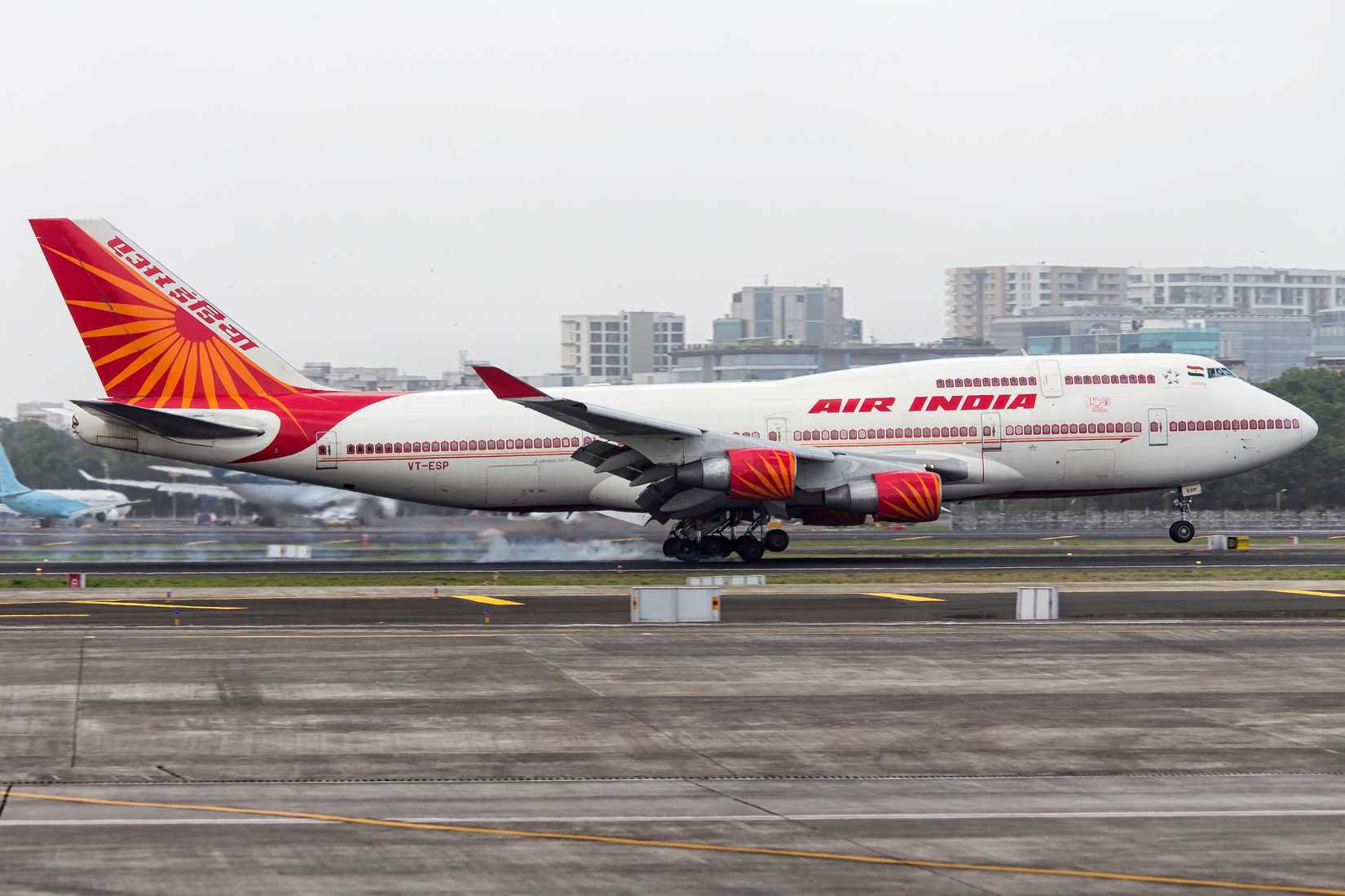 over-25-years-later-air-india-finally-sells-off-four-boeing-747-400s