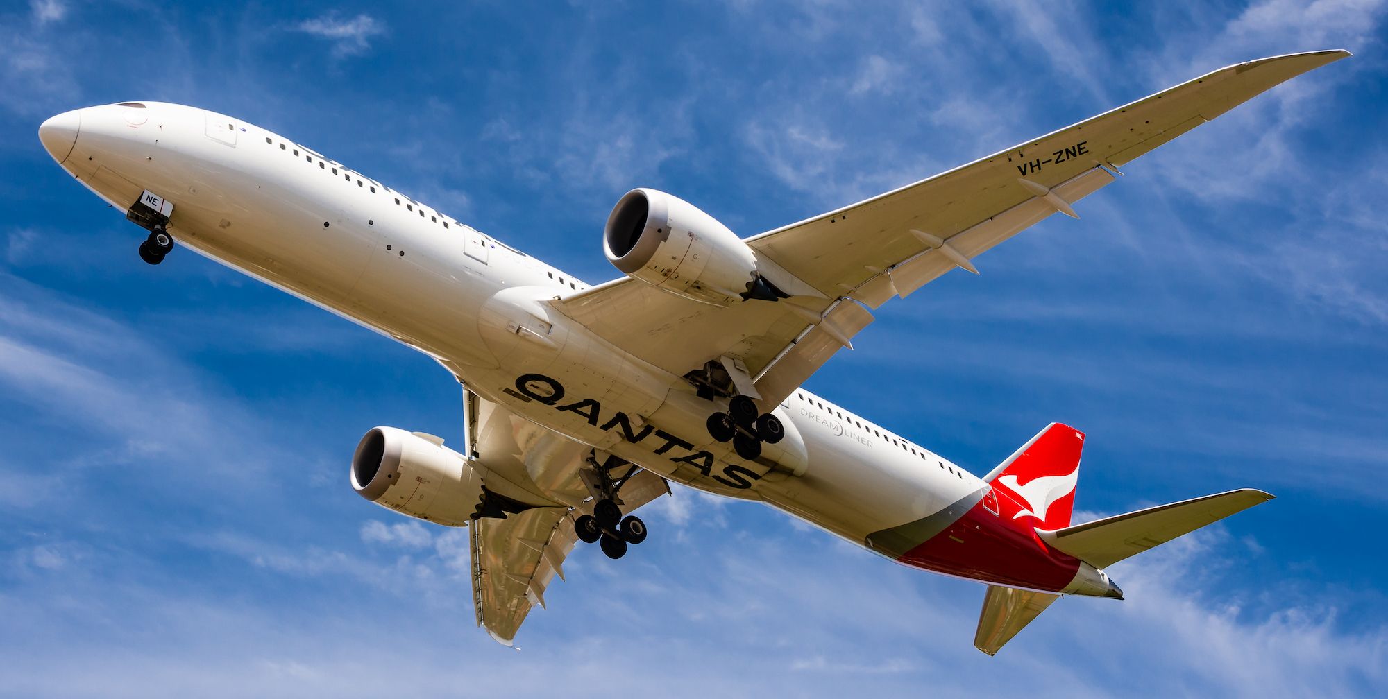 Qantas Takes Delivery Of 13th Boeing 787-9 Dreamliner