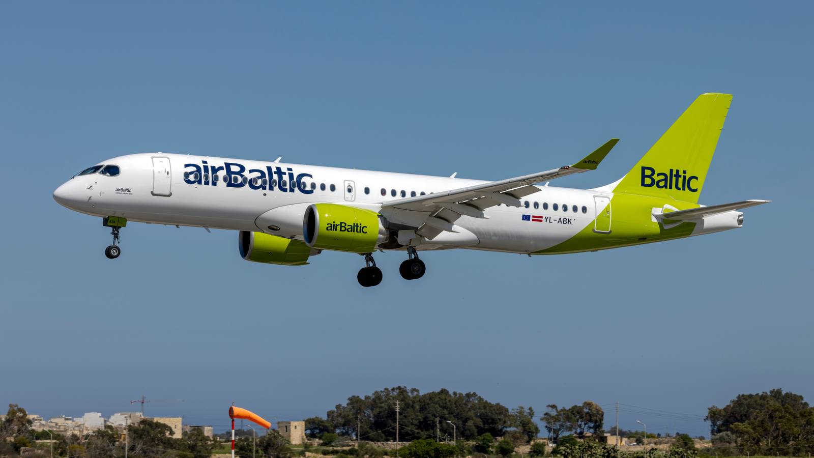 airBaltic Plans Winter Canary Island Airbus A220 Base