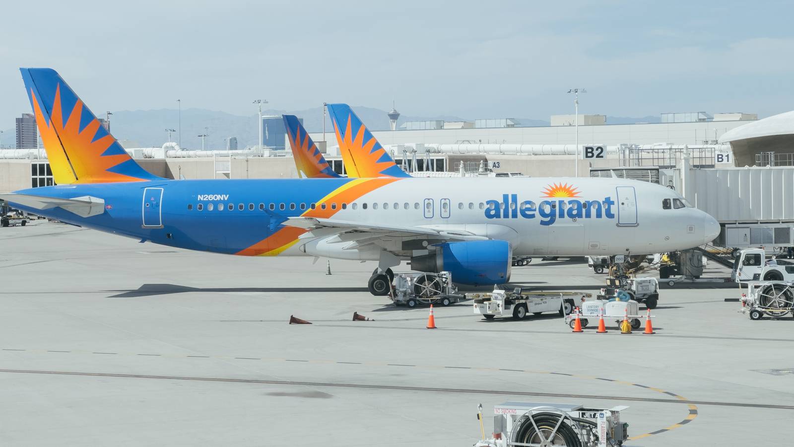 Allegiant & Flight Attendants Agree Tentative Contract Deal