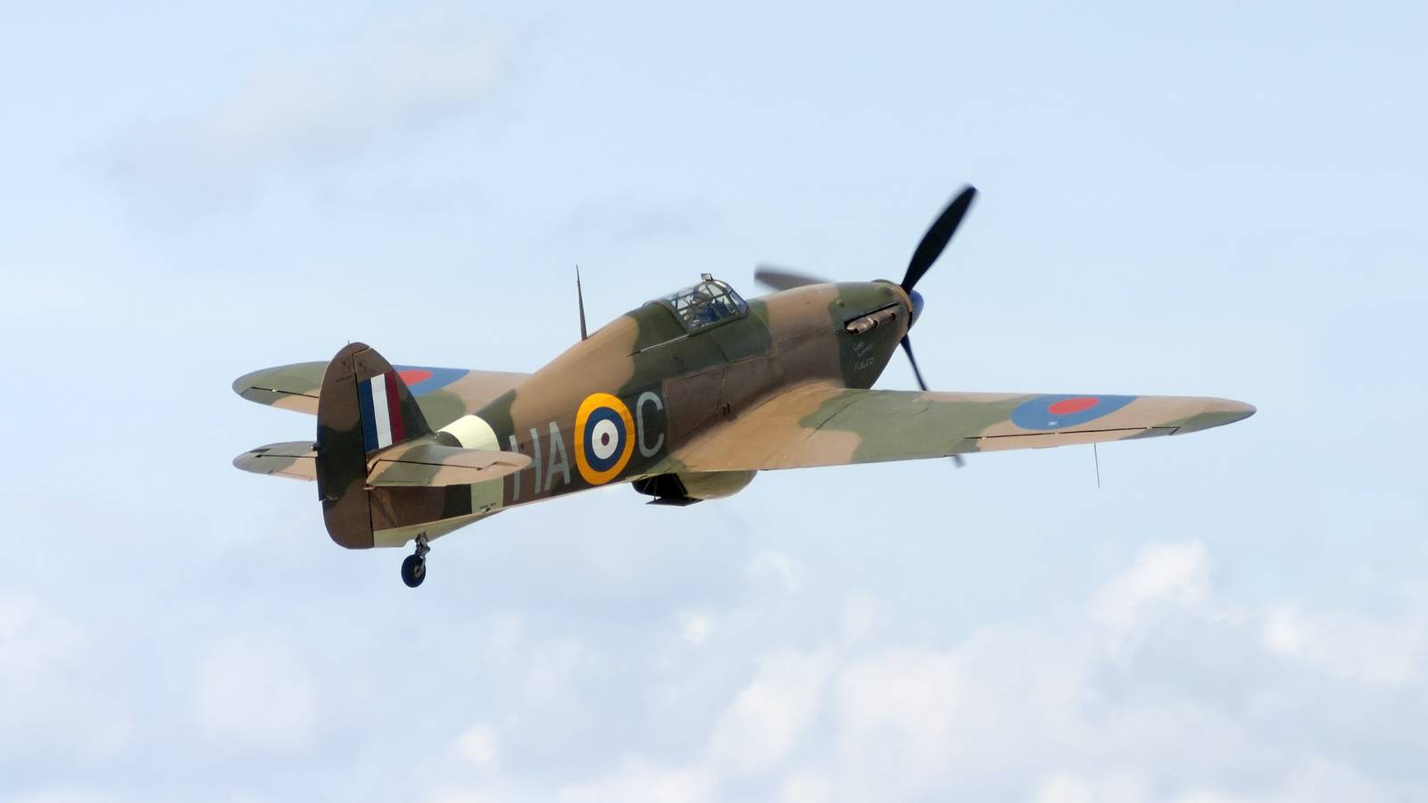 5 Historic Warbirds That Still Take to the Skies Today