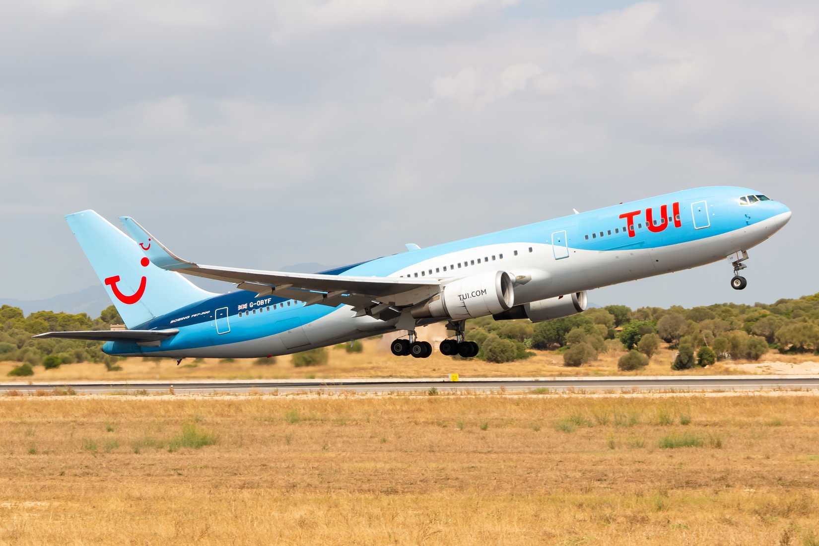 Final Tui TUI’s Final Boeing 767 Heads To Pinal Airpark For Retirement