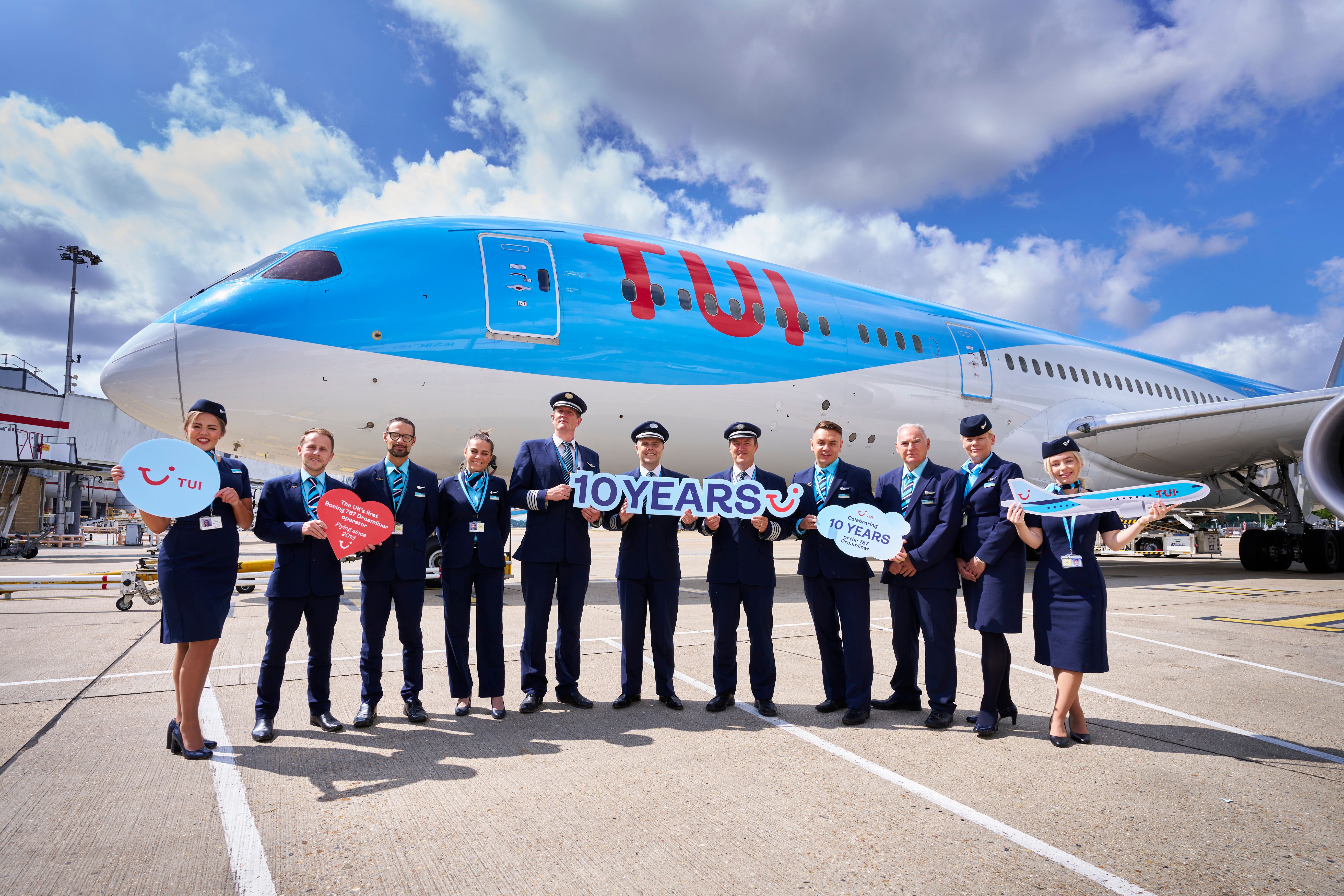 TUI Has Flown The Boeing 787 Dreamliner The Equivalent Of 9,633 Times  Around The World