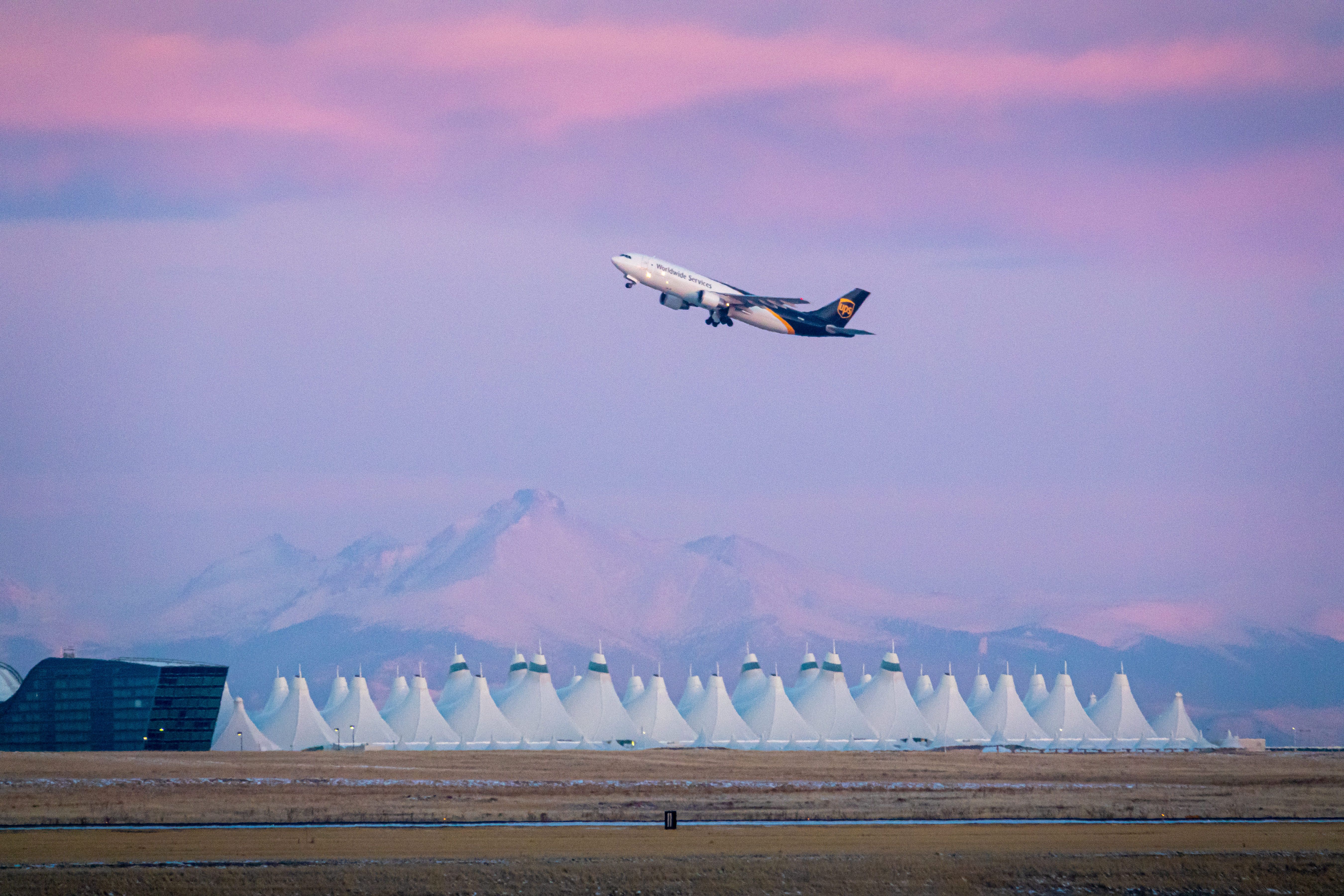 Beautiful: The World's 5 Most Architecturally Spectacular Airports