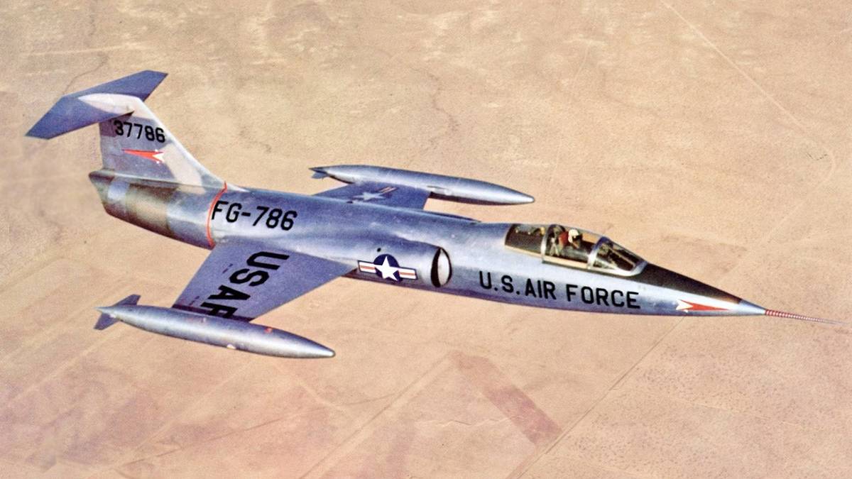 Five Failed Fighter Jets That Didn't Live Up To Expectations
