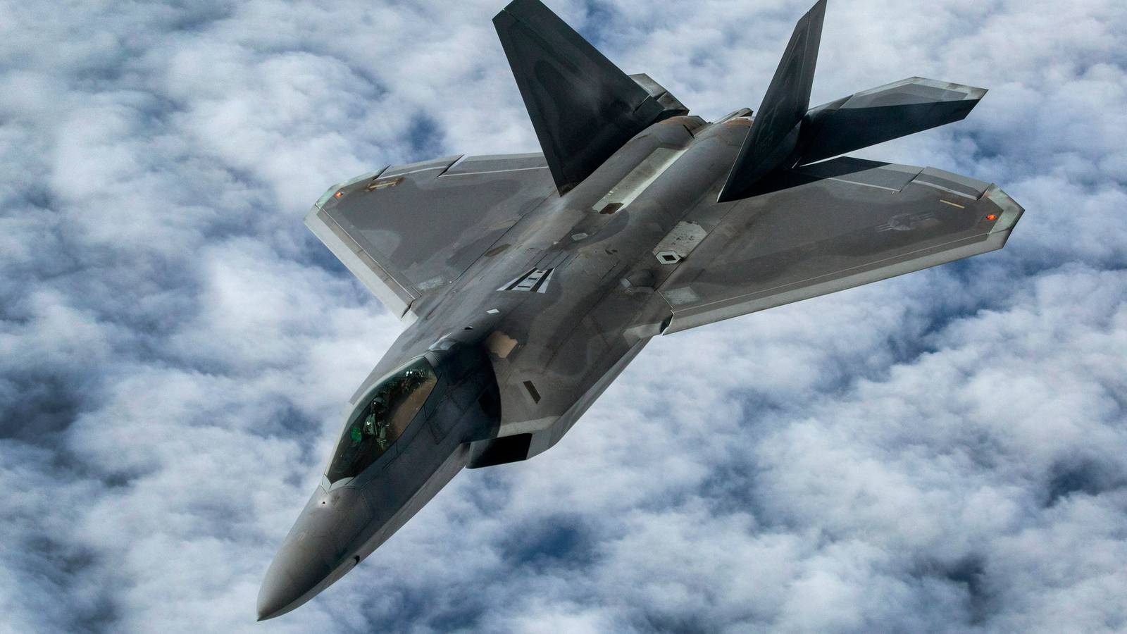 The Lockheed Martin F-22 Raptor: Everything You Need To Know