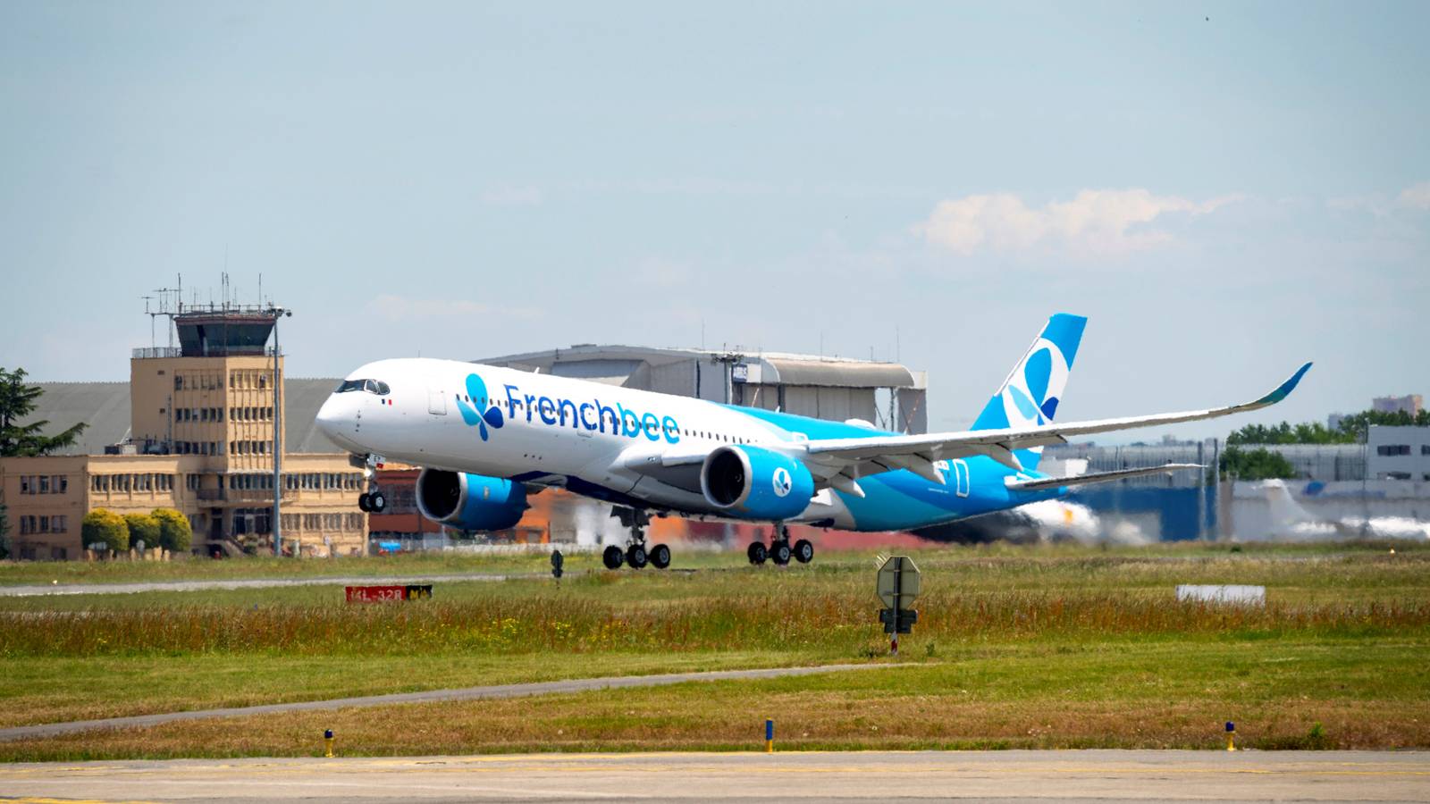 These Are The Oldest Airbus A350s In Passenger Service