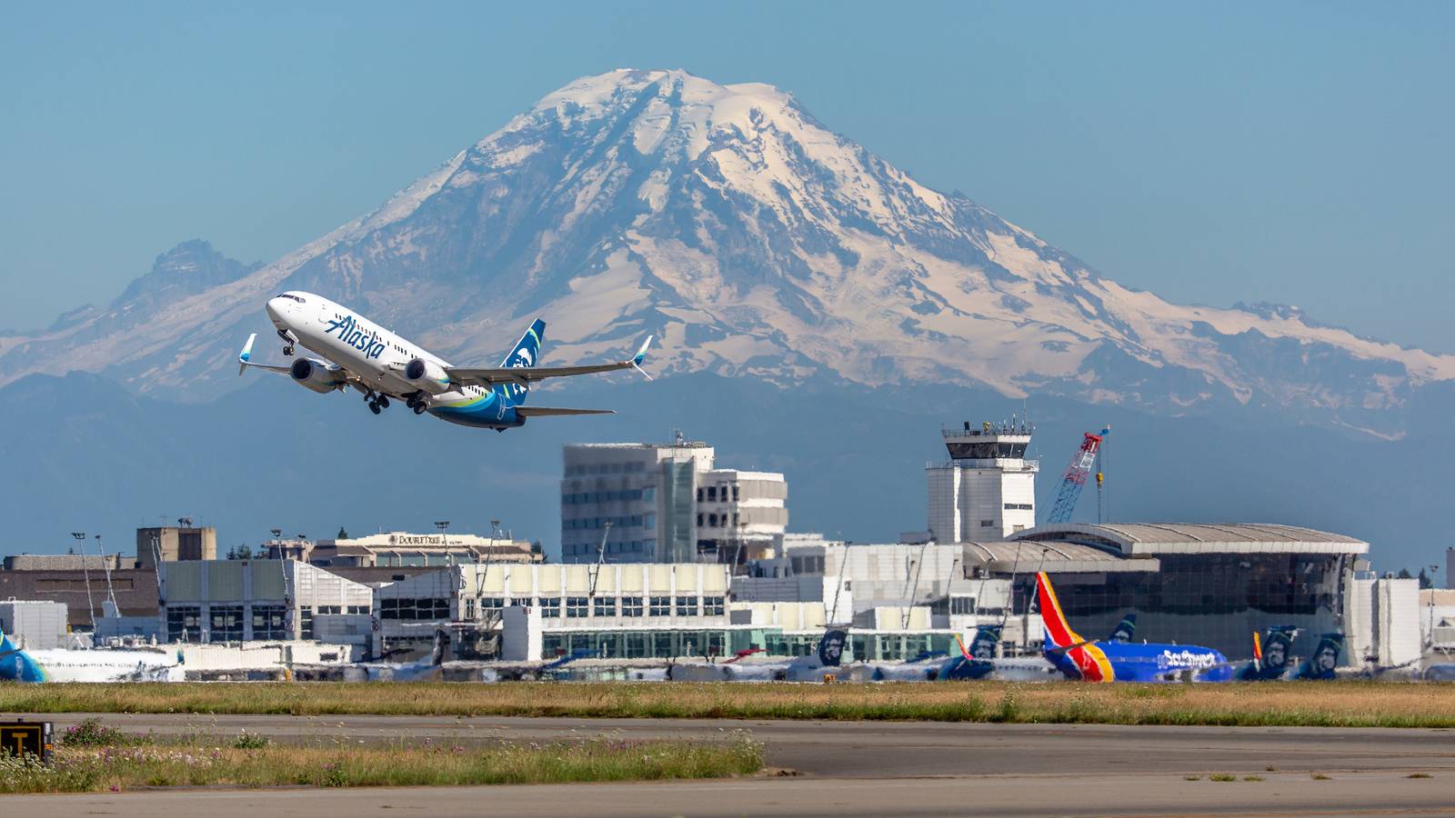 Blue Skies & Sunshine – So Why Is My Flight Delayed?