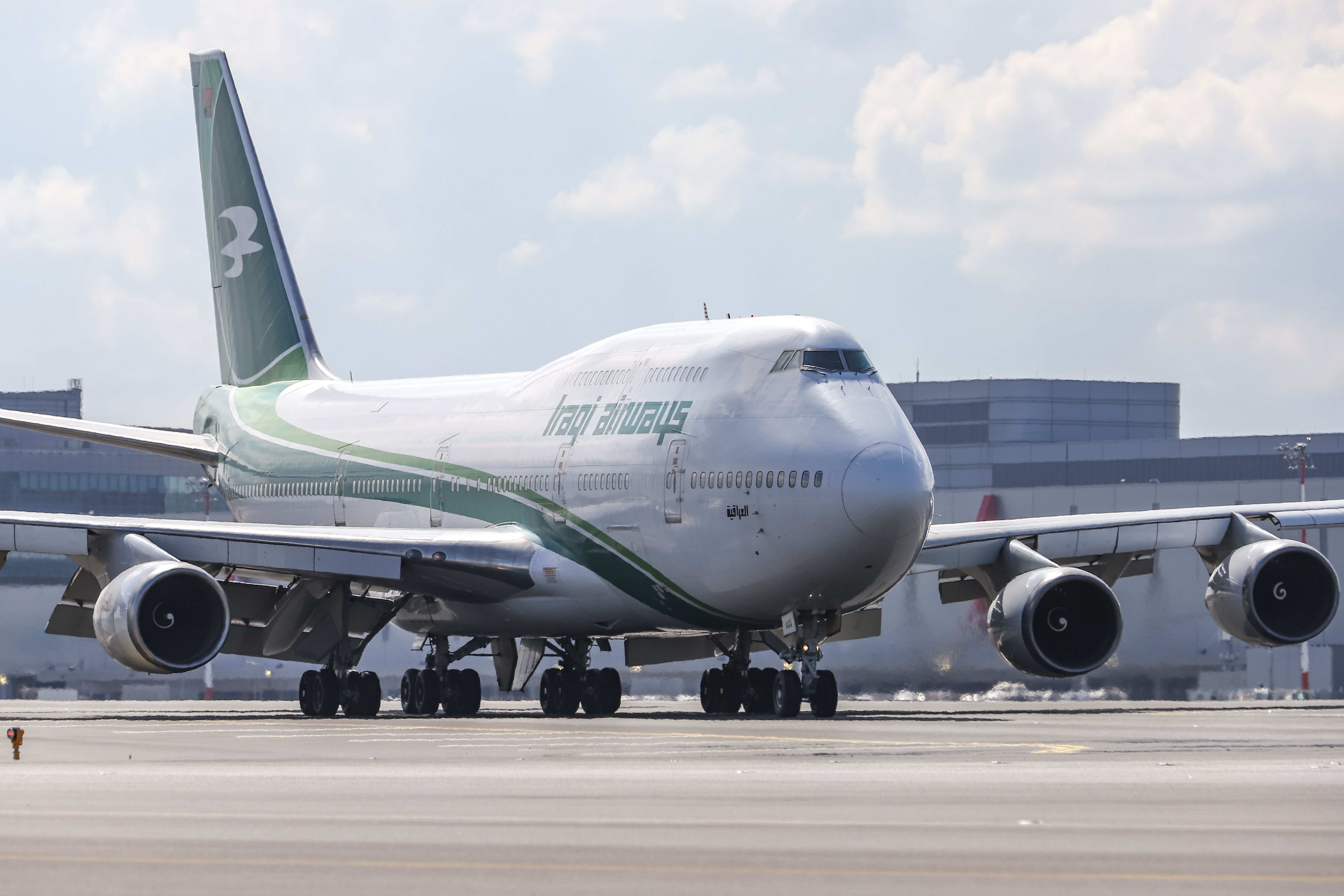 イラク航空 Iraqi Airways Boeing 747-400モデルプレー Iraq Airways Boeing 747 Airplane Model (1/160 Scale - 47CM