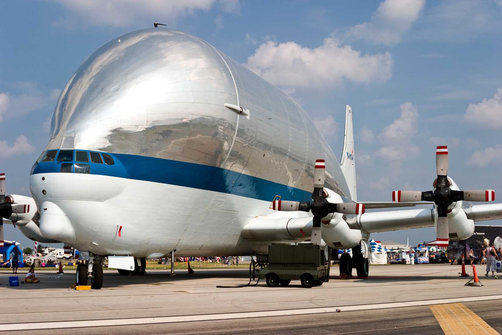 7 Airlines That Flew The Massive Boeing 377 Stratocruiser