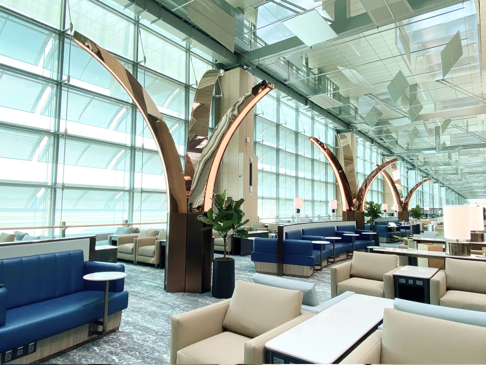 Five Benefits Of Sensory Design In Airport Lounges