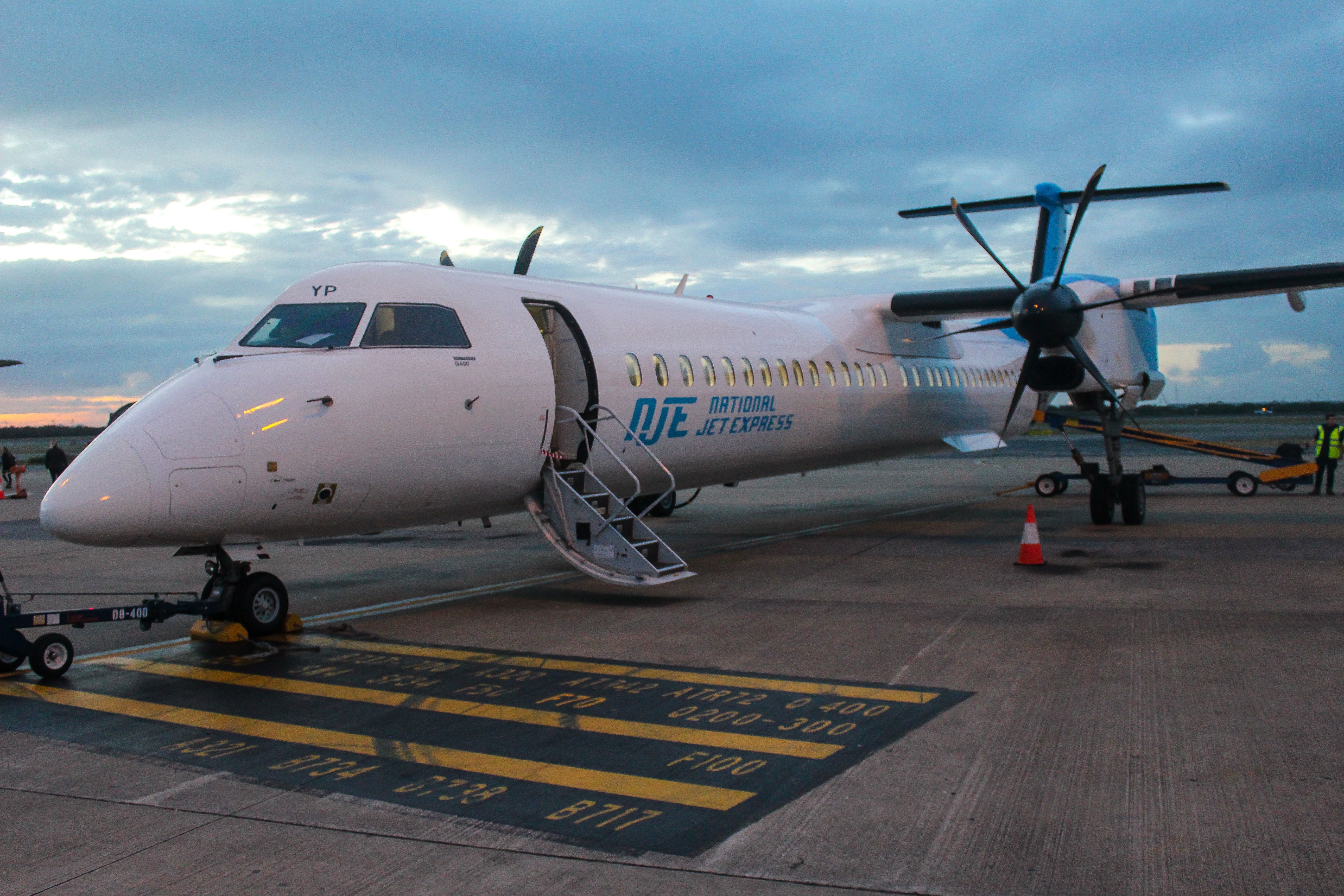 Rex Group's National Jet Express Adds More Dash 8-400 Flights From Brisbane