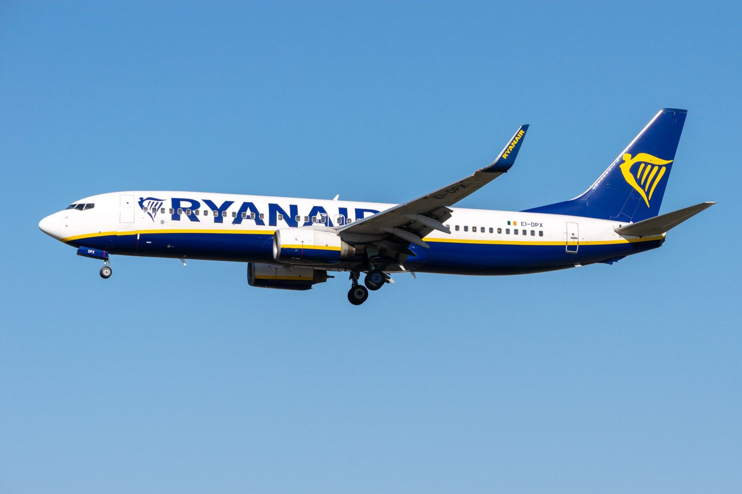 Why Do Some Airlines Rotate Their Aircraft Around Bases?