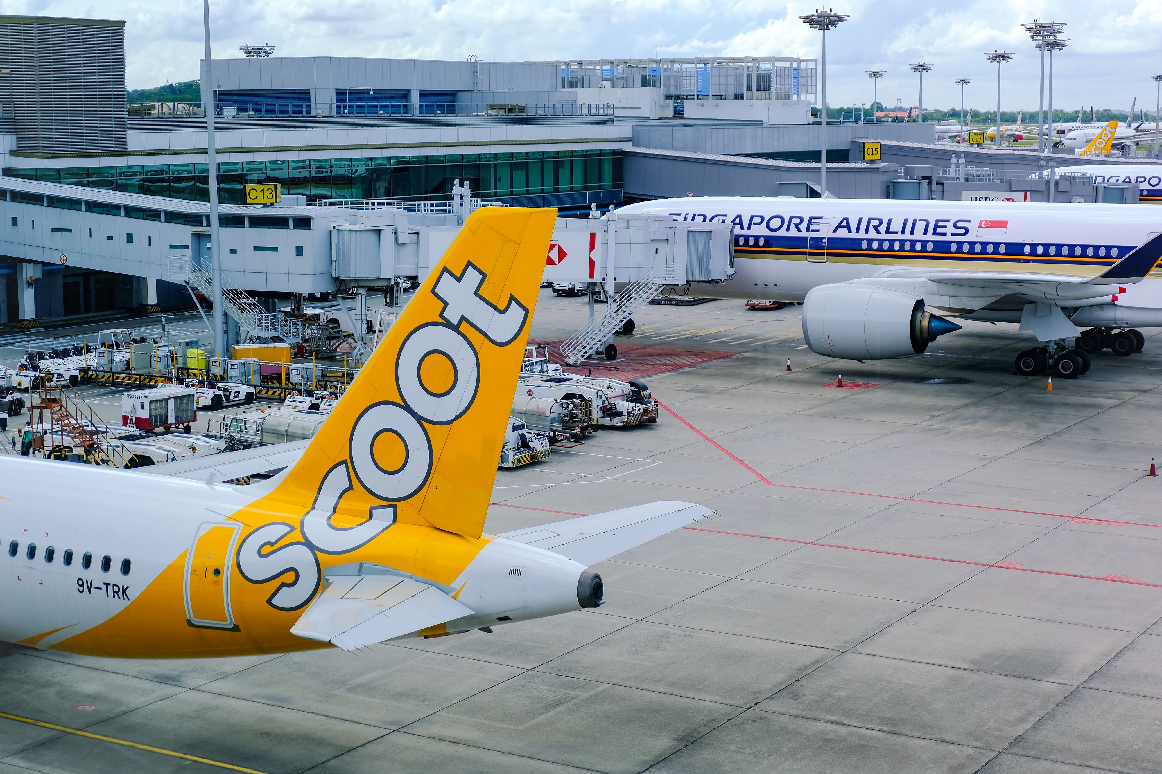 SIA Air Group Records Profit Of $734 Million In Q3