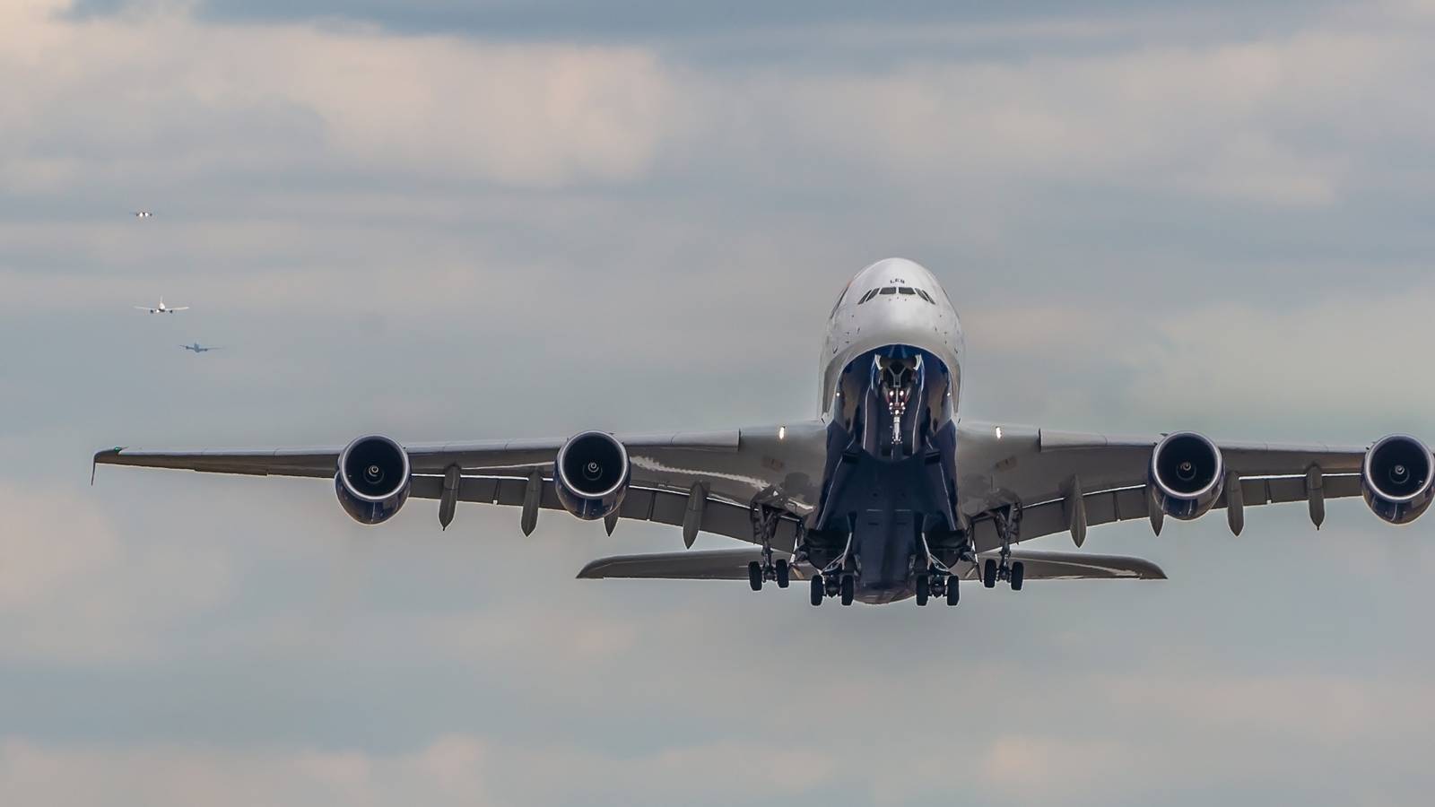 Global Hotspot: London's Busiest International Airline Markets