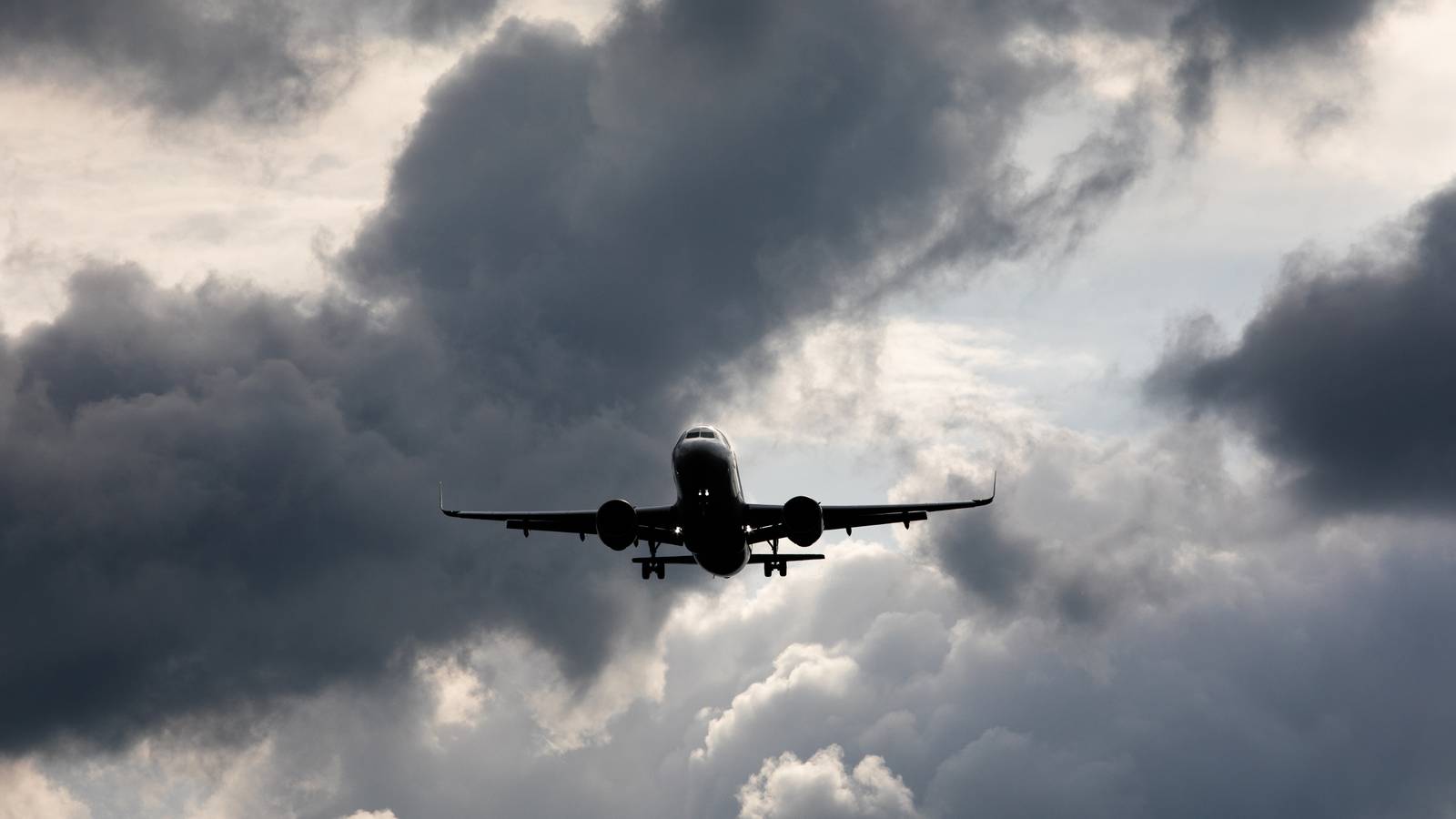 Northeast Storms Force More Than 1,000 US Flights To Be Canceled