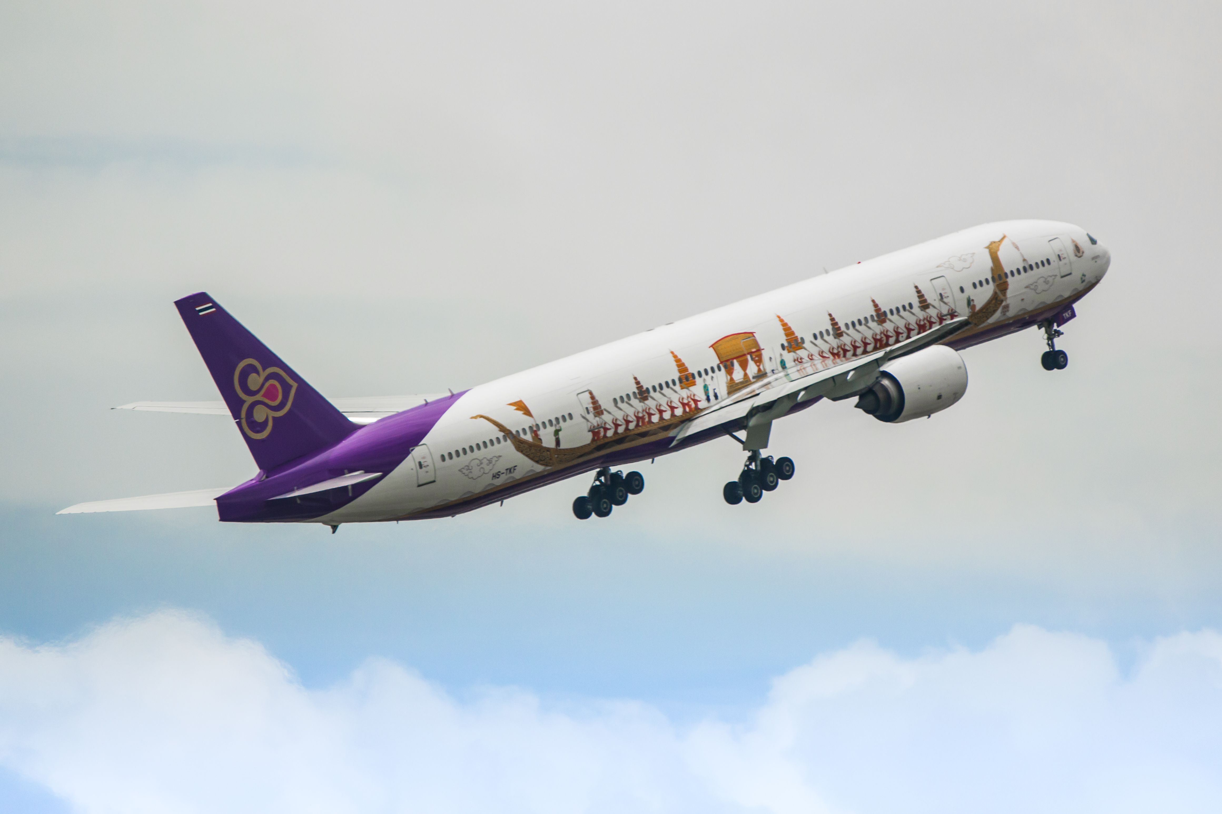Fit For A King: Thai Airways Curates Special Menu For Upcoming Royal Birthday