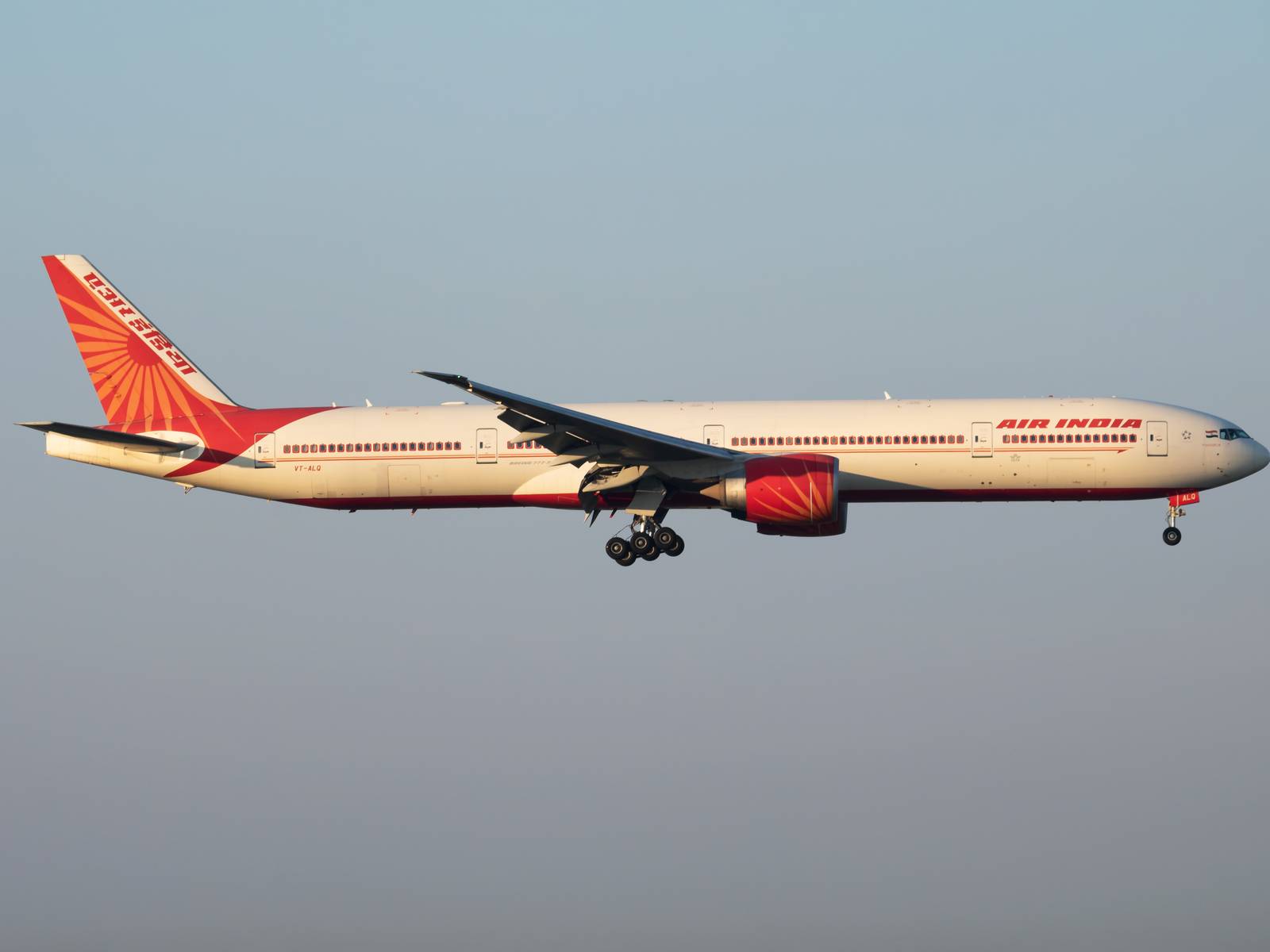 Air India To Lease 3 Singapore Airlines Boeing 777-300ER Aircraft