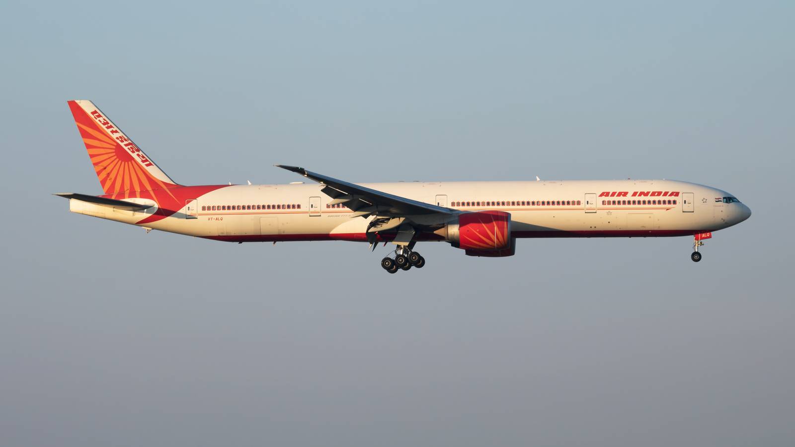 Air India To Lease 3 Singapore Airlines Boeing 777-300ER Aircraft