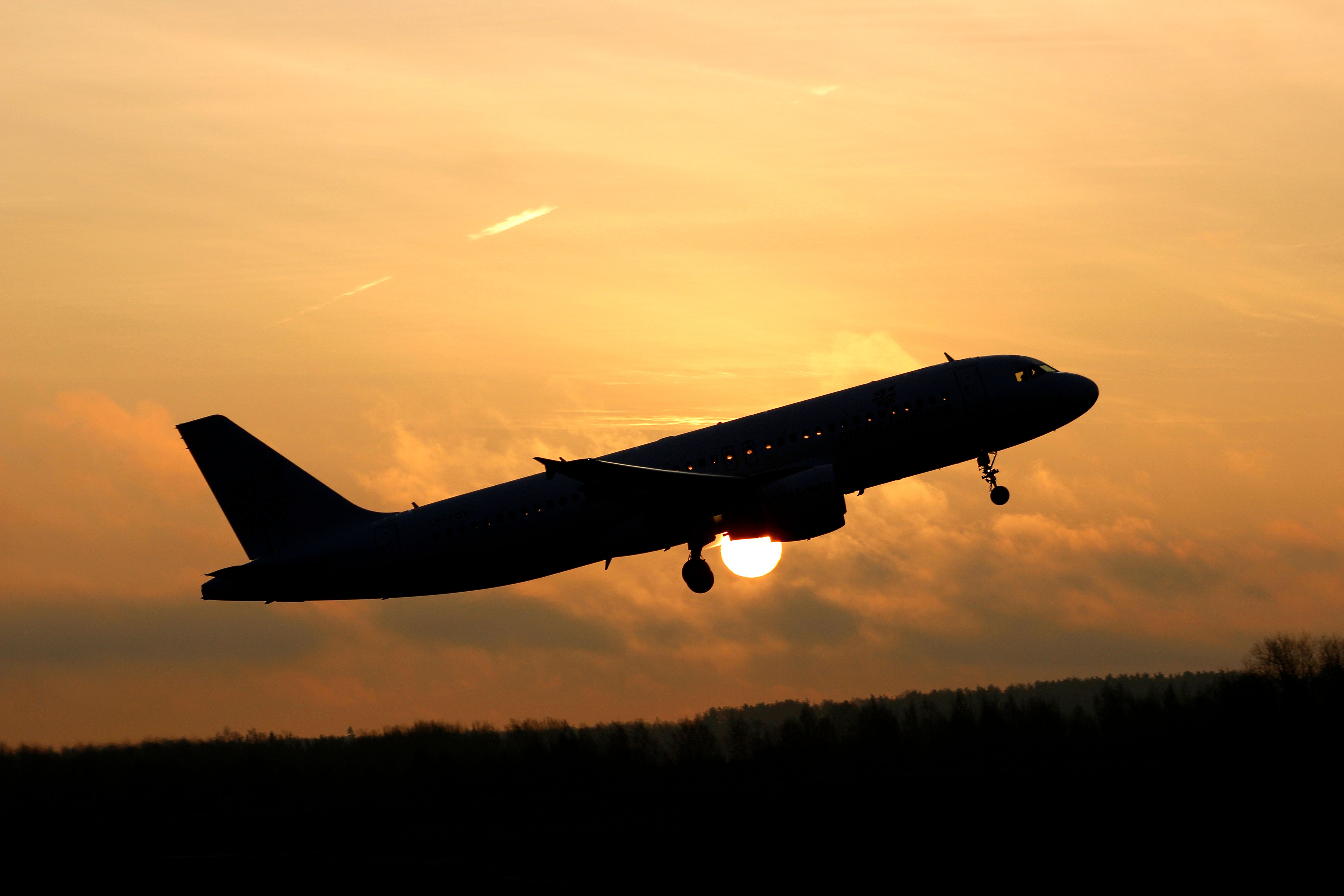 Why 2023 Is An Excellent Year For Aircraft Wet-Leasing