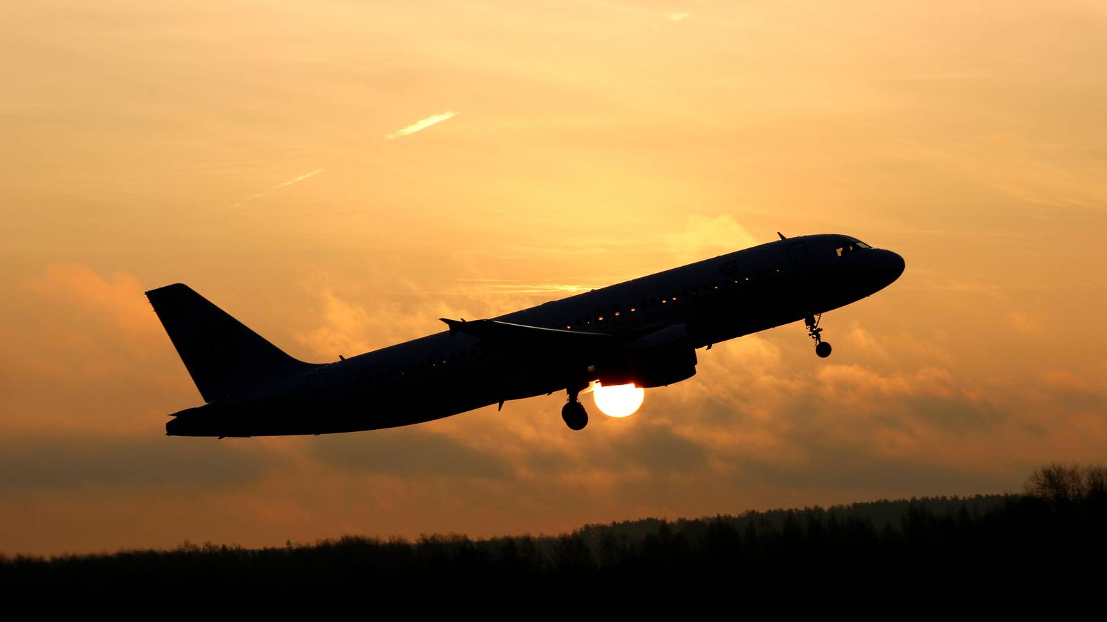 Why 2023 Is An Excellent Year For Aircraft Wet-Leasing