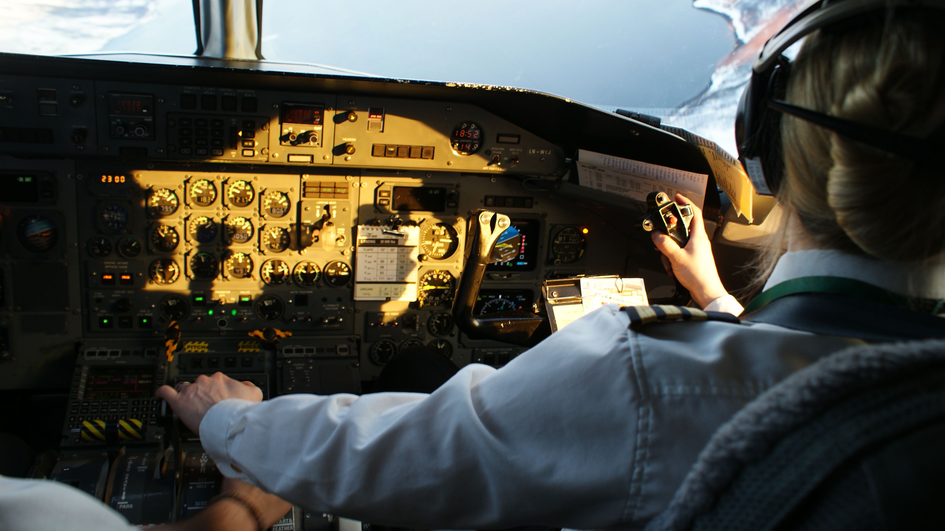 Did You Know: Some UK Universities Offer Degrees That Include Pilot Training