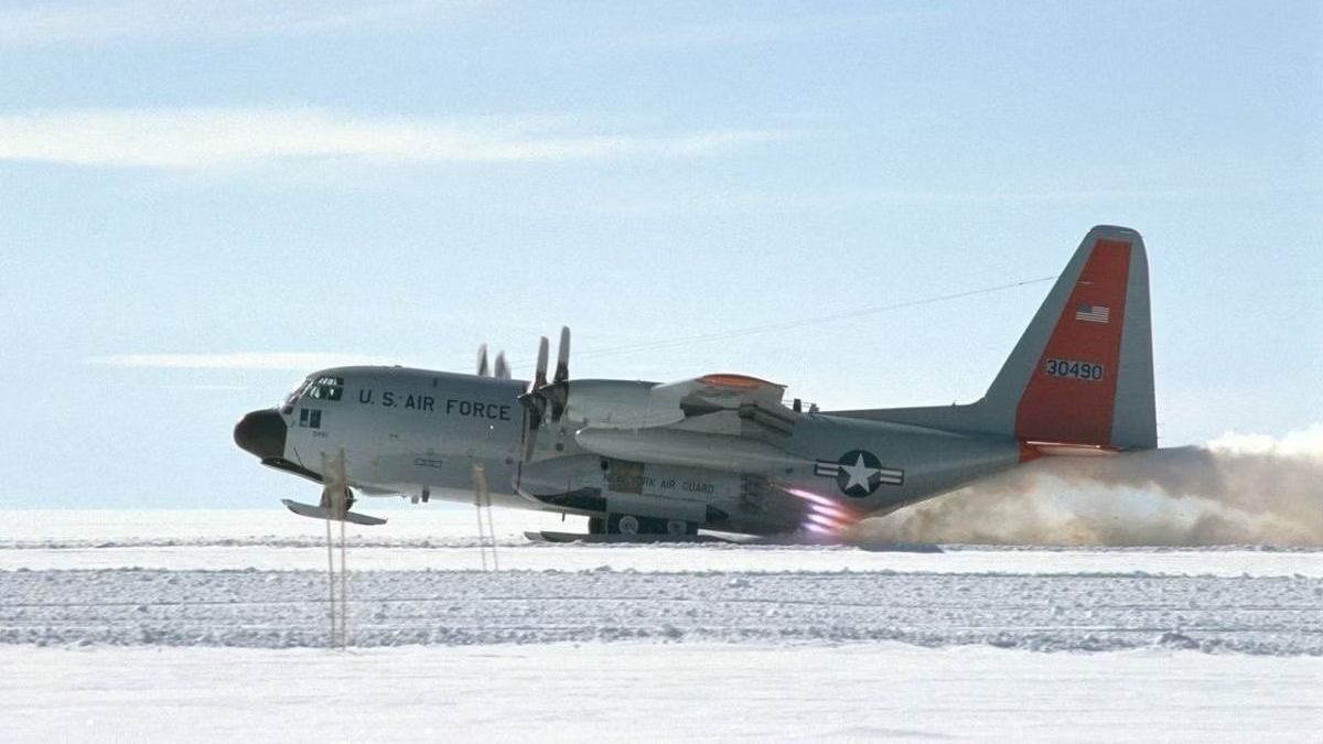 The 10 Deadliest Accidents Involving US Military Aircraft