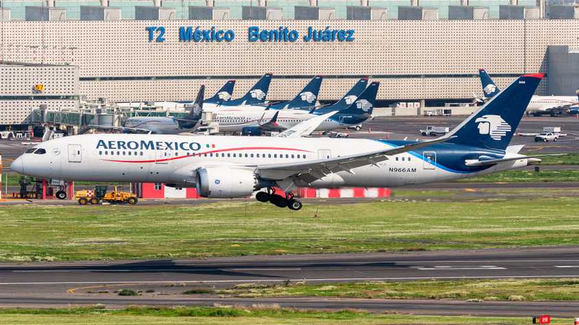 The Smallest Dreamliner: Exploring Boeing 787-8 Flights By The 4 North ...