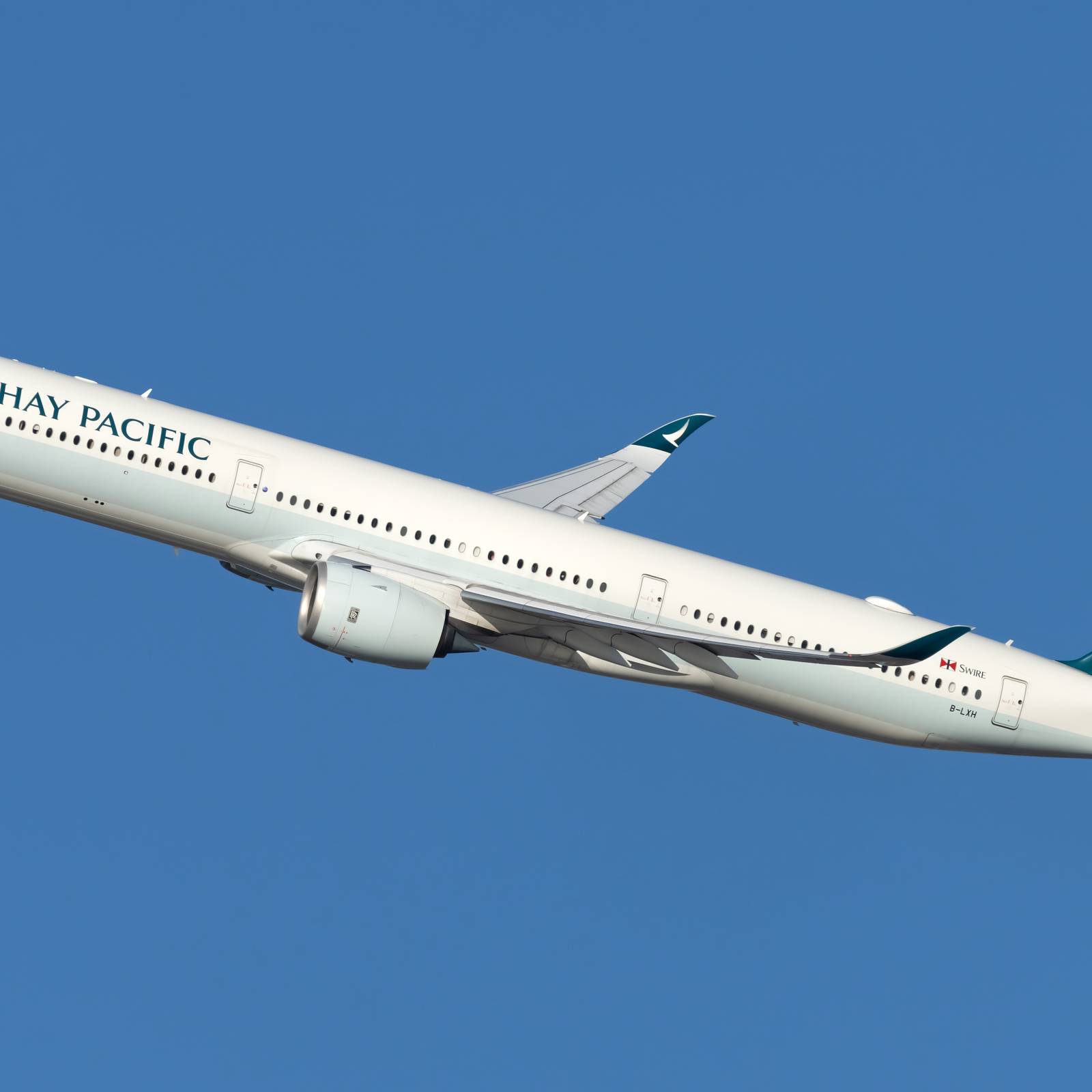 cathay-pacific-airbus-a350-1k-