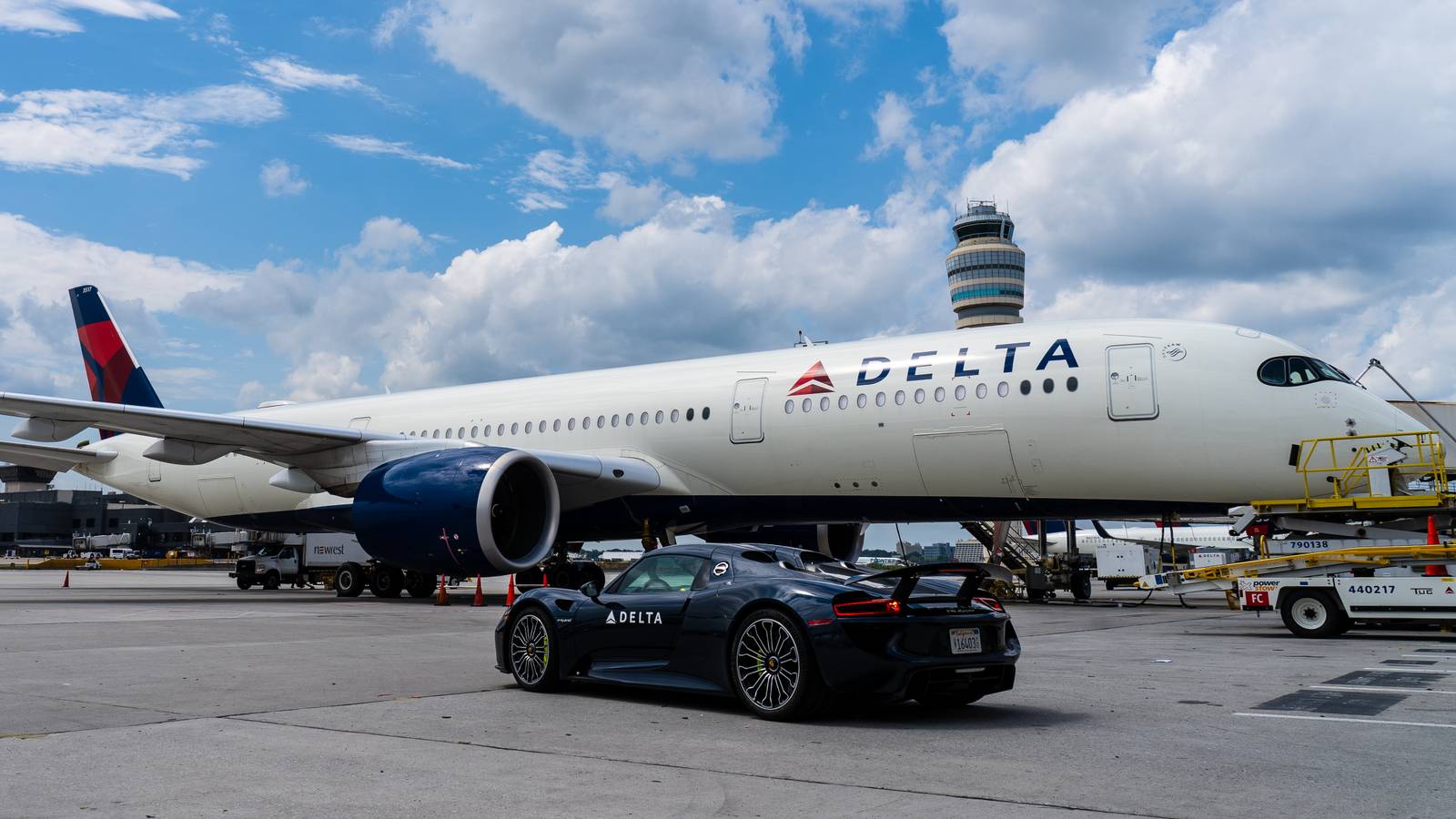 Why A Porsche 918 Spyder Was Loaned To Delta Air Lines