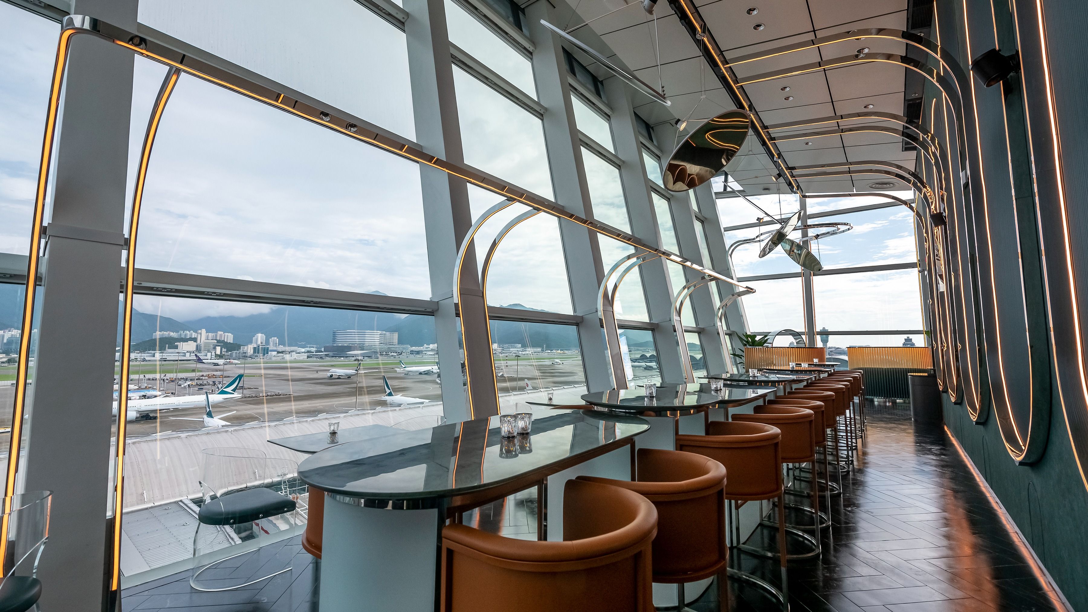 Hong Kong Airport's New Plaza Premium Intervals Cocktail Bar: The Idea And What To Expect