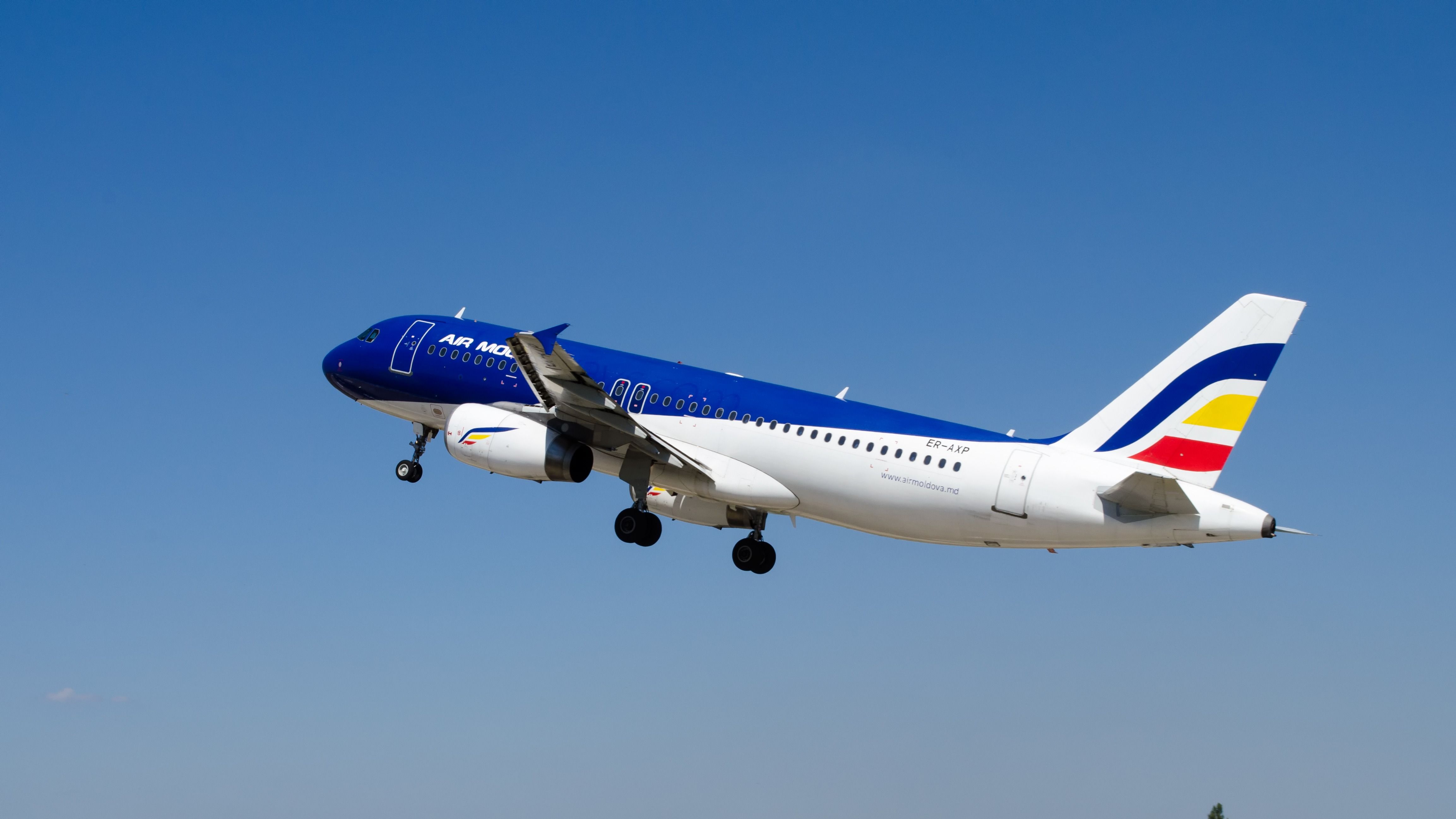 Aviation Authority Suspends Air Moldova’s Air Operator Certificate